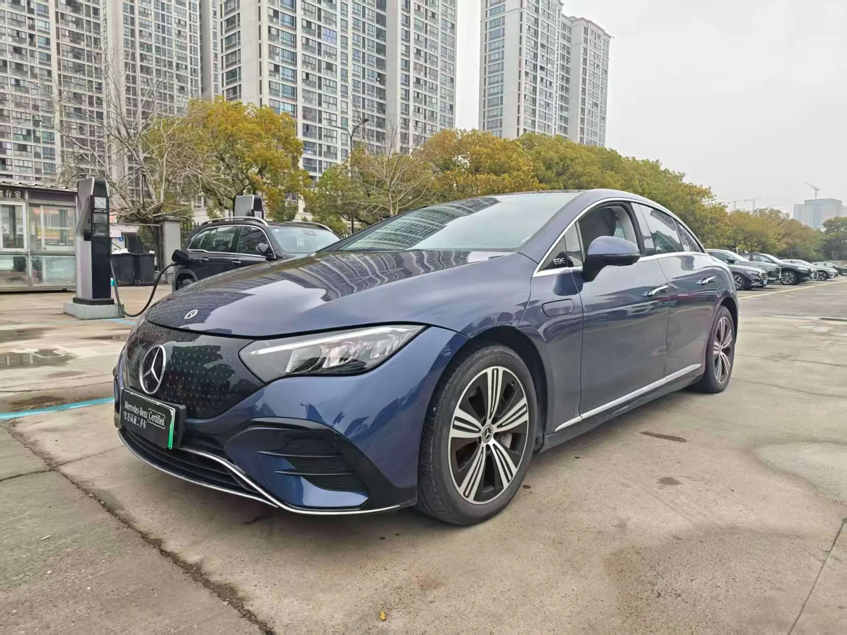 Mercedes-Benz EQE