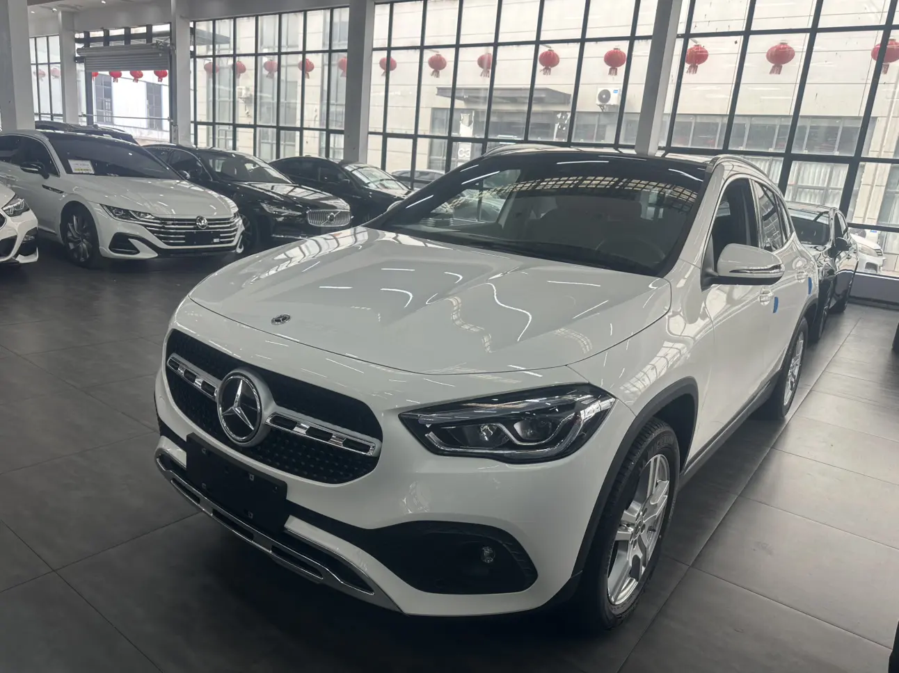 Mercedes-Benz GLA
