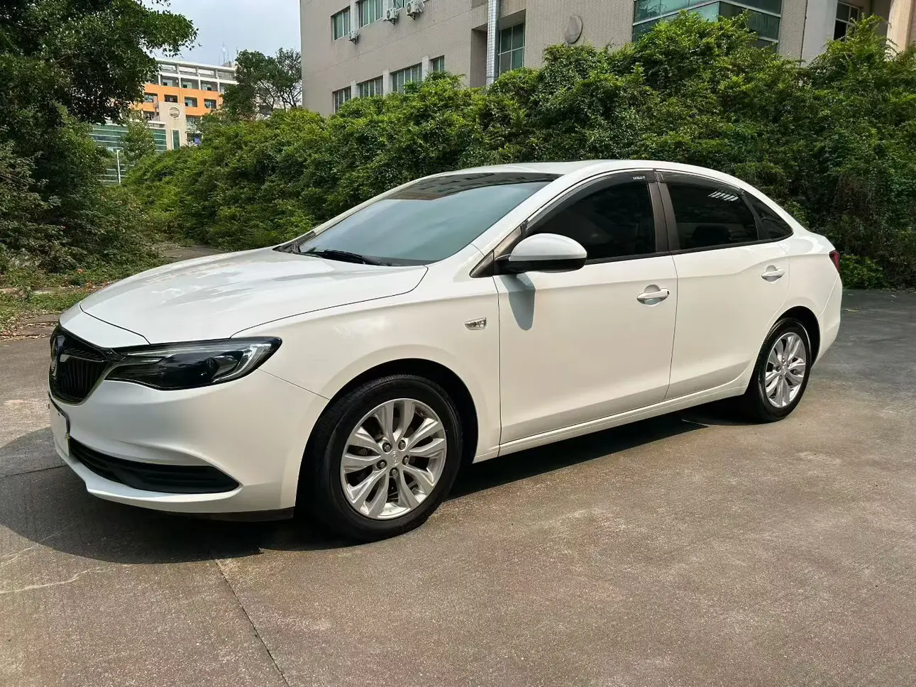 Buick Yinglang