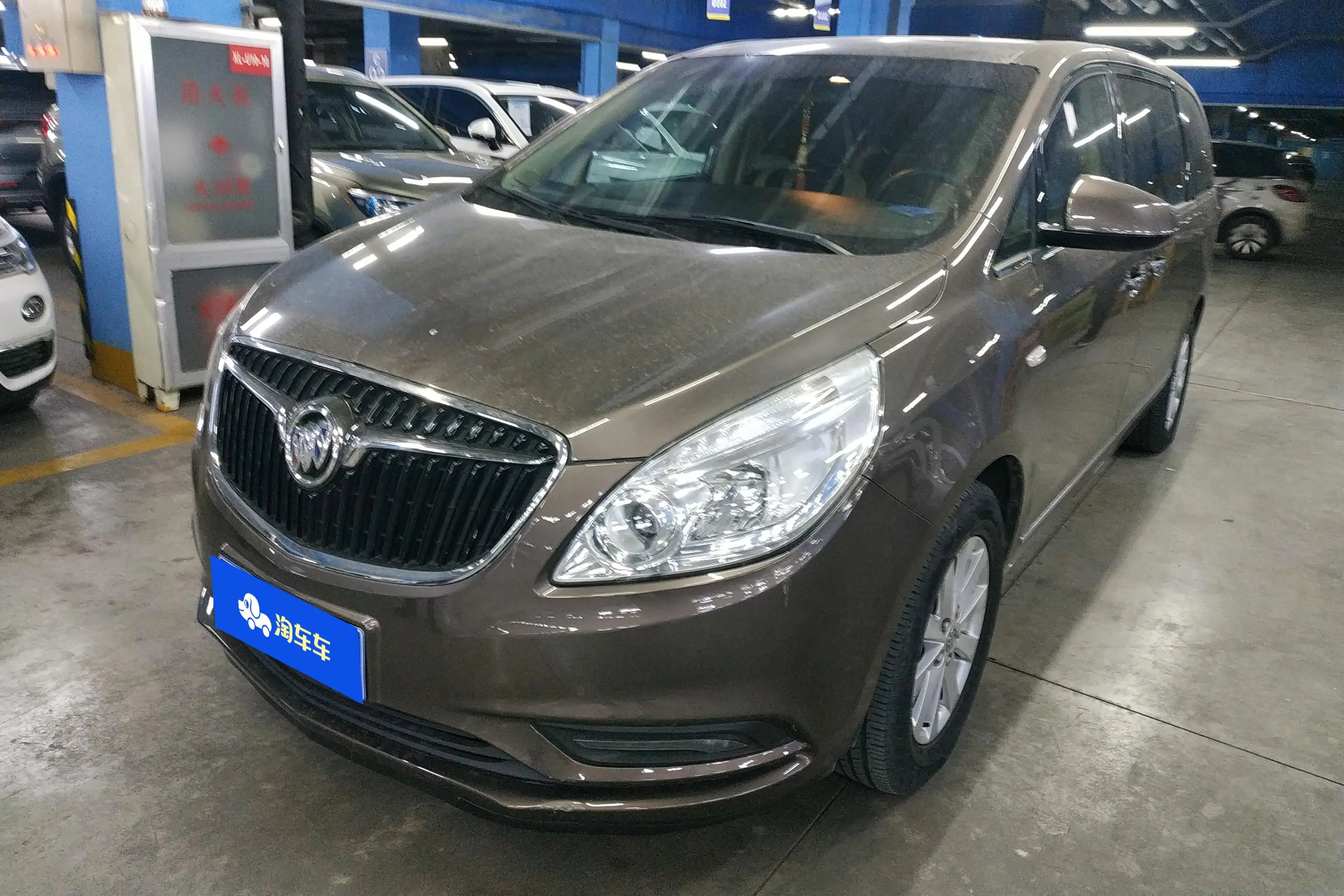 Buick GL8
