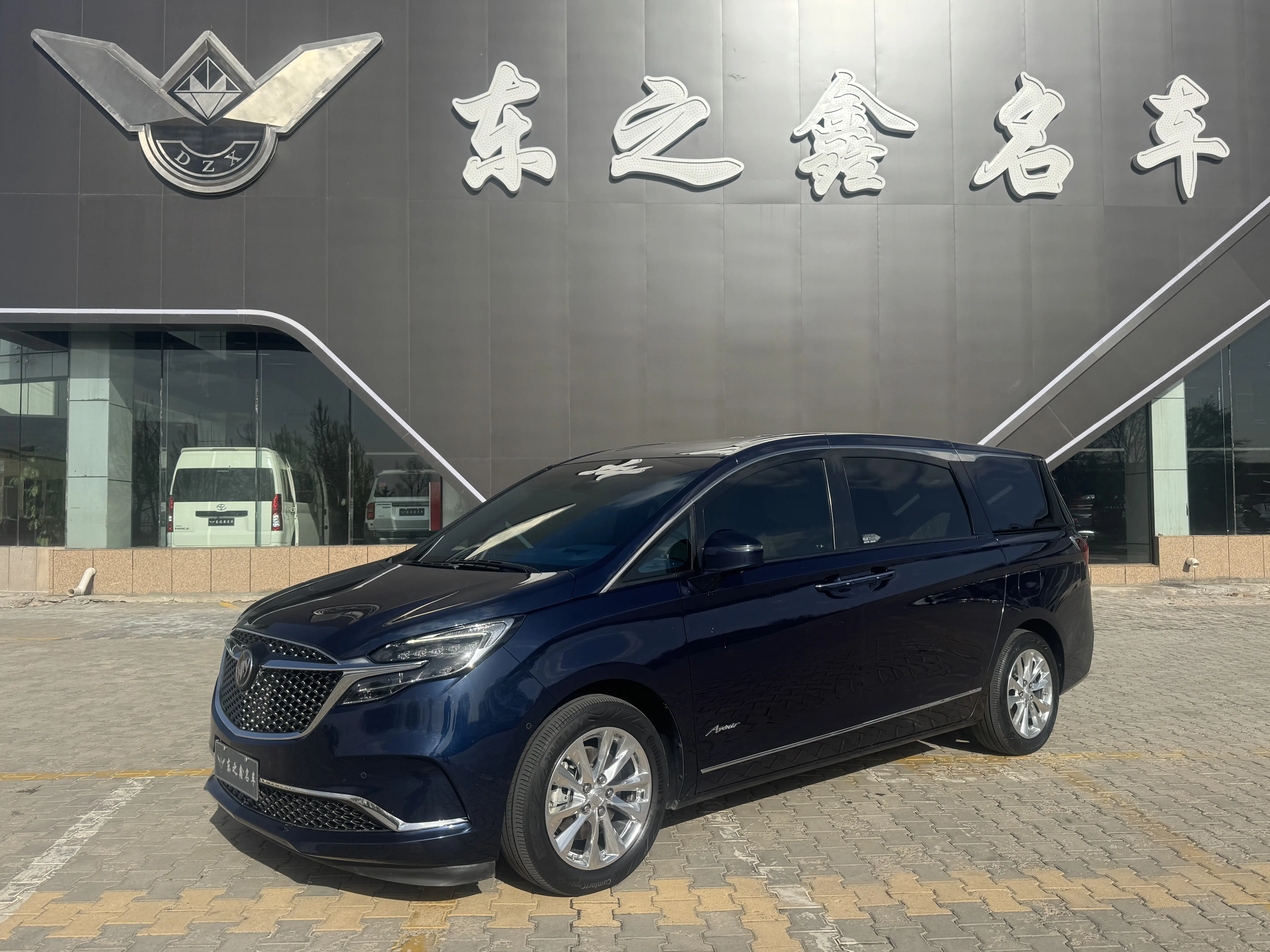 Buick GL8
