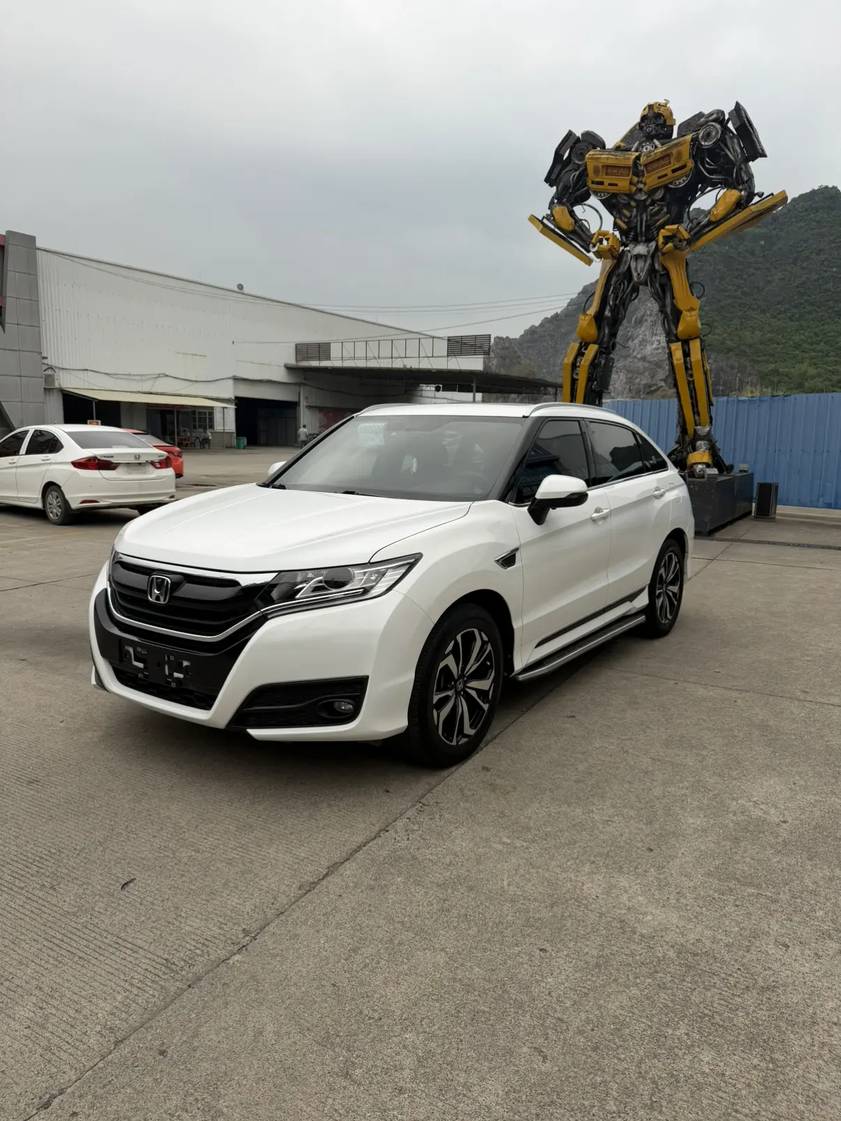 Honda UR-V
