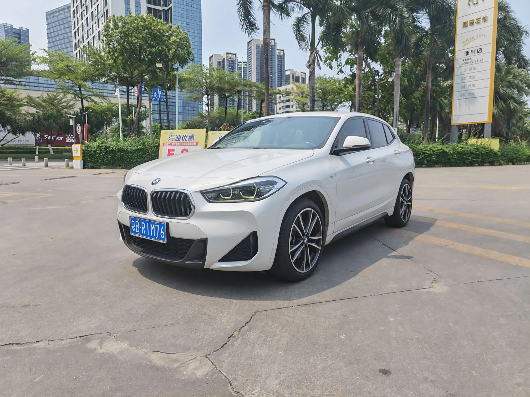 BMW X2