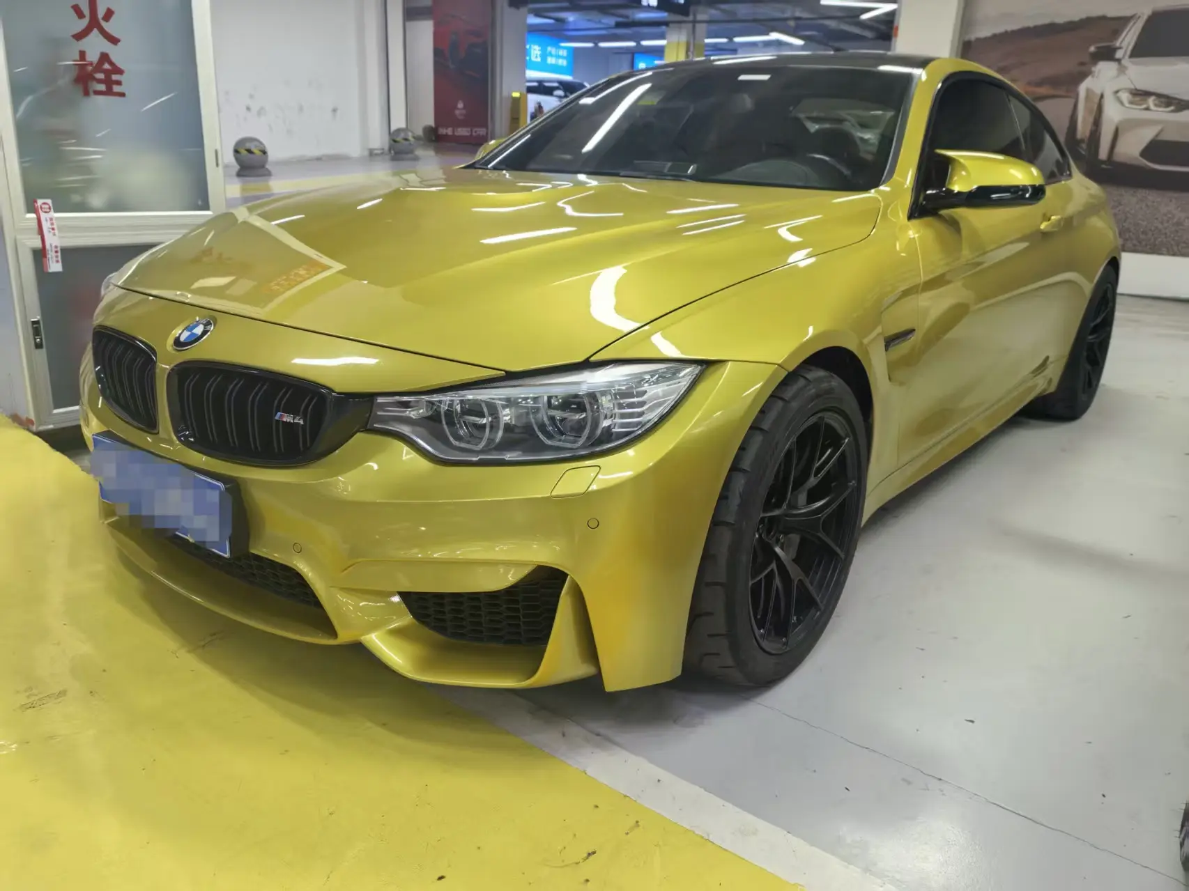 BMW M4
