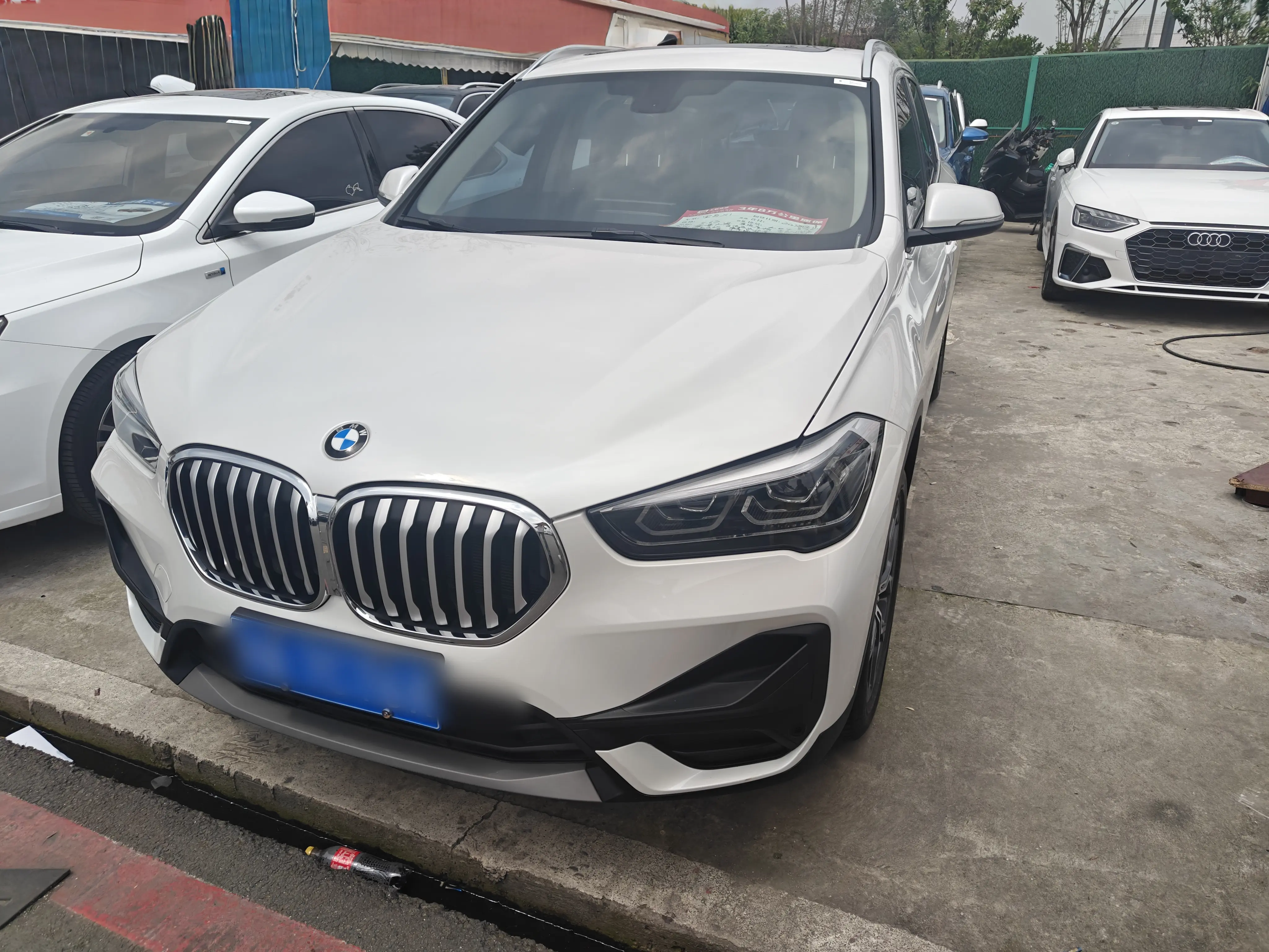 BMW X1