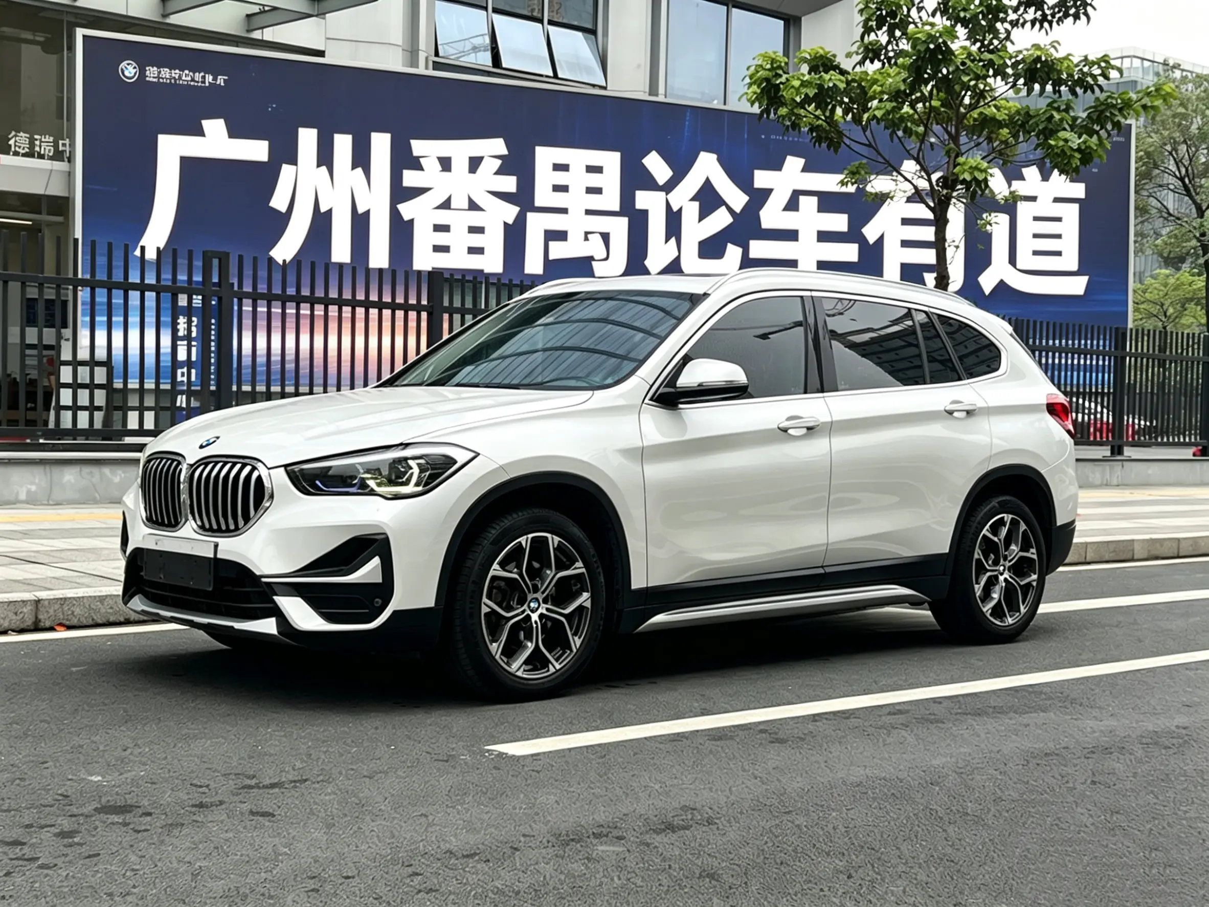 BMW X1