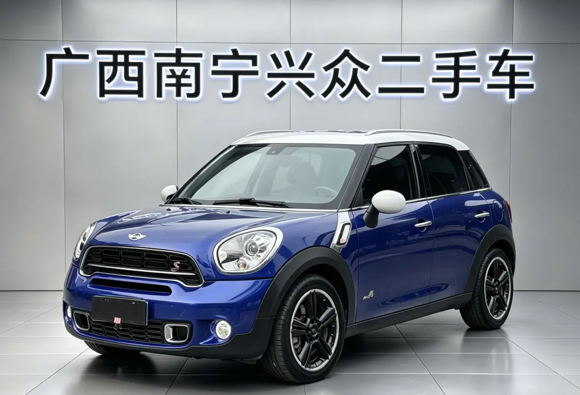 MINI COUNTRYMAN
