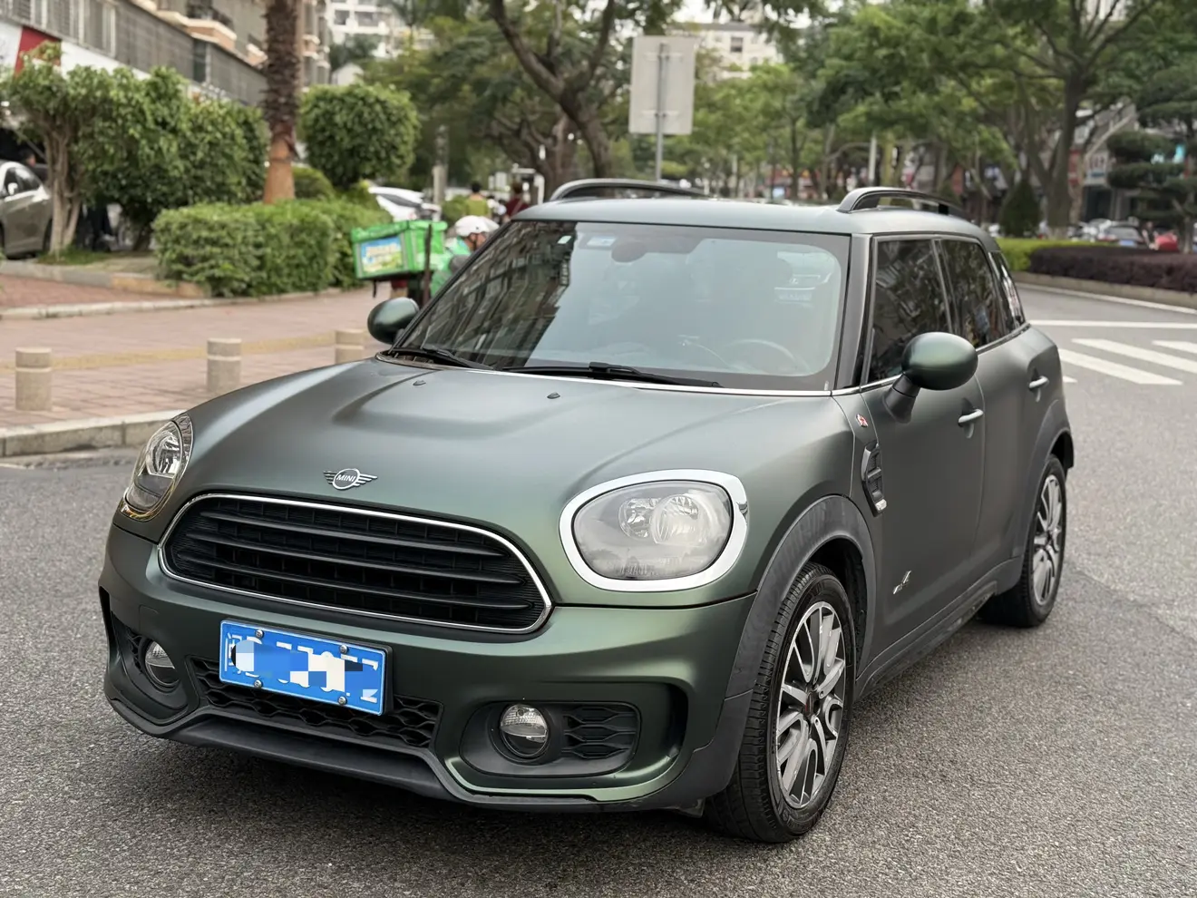 MINI COUNTRYMAN