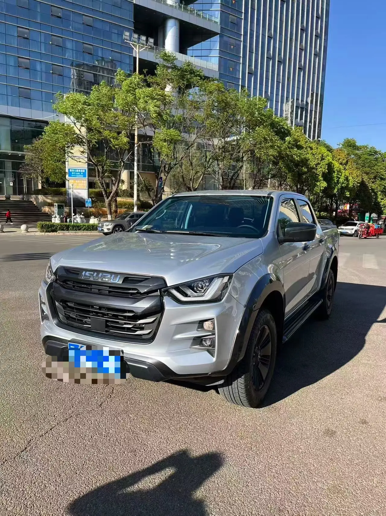 Isuzu D-MAX