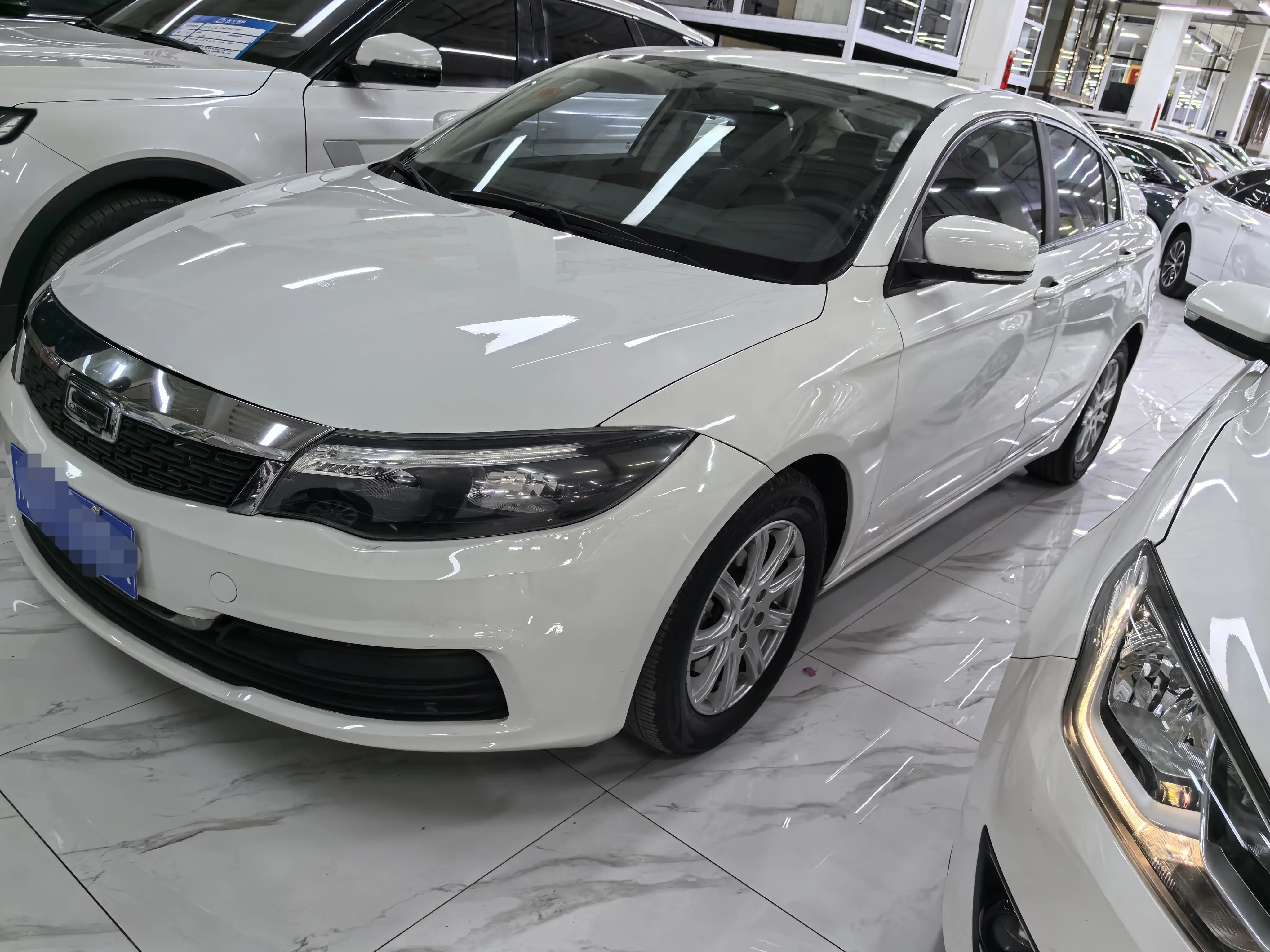 Qoros 3