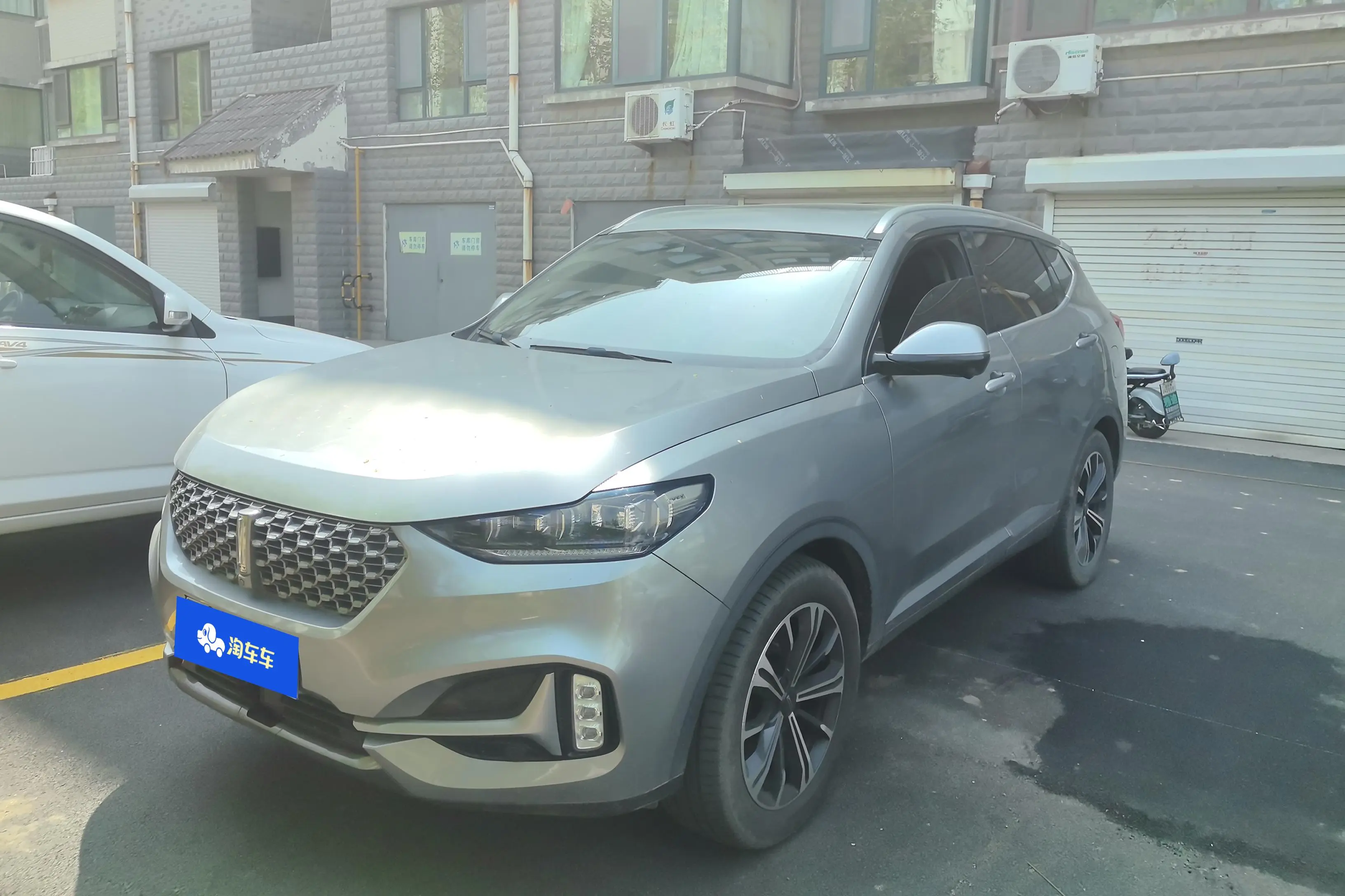 Wey Wei brand VV6