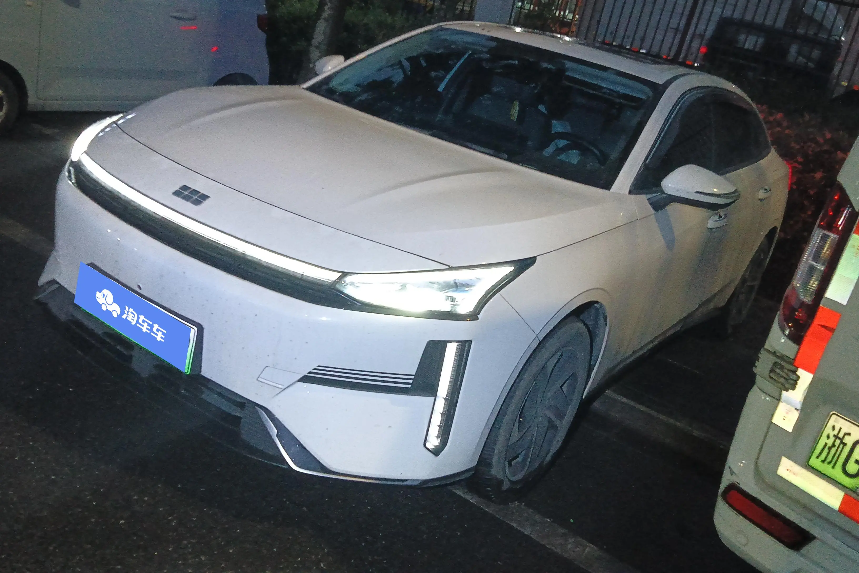 Geely Galaxy L6