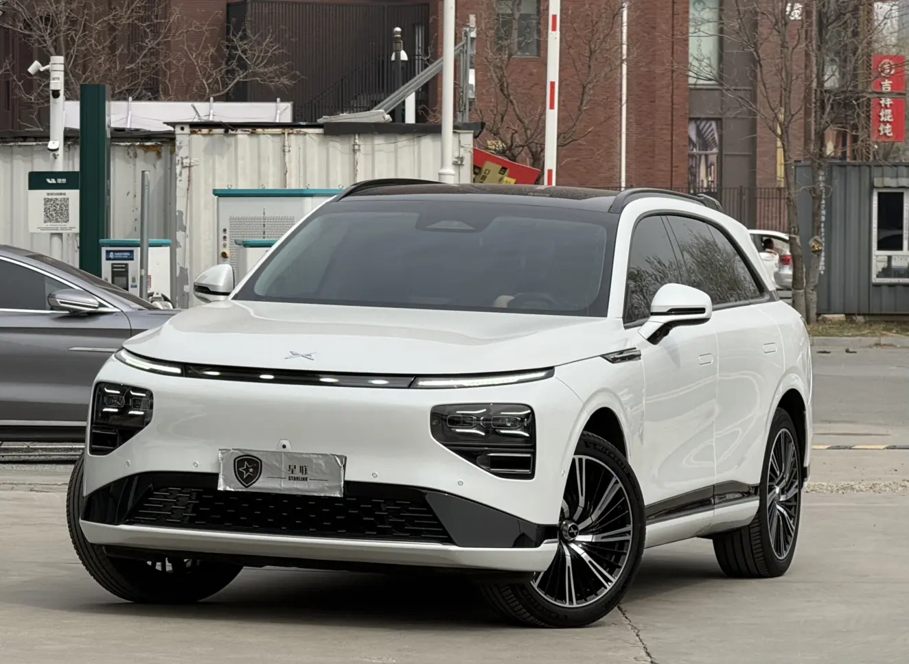 Xpeng G9