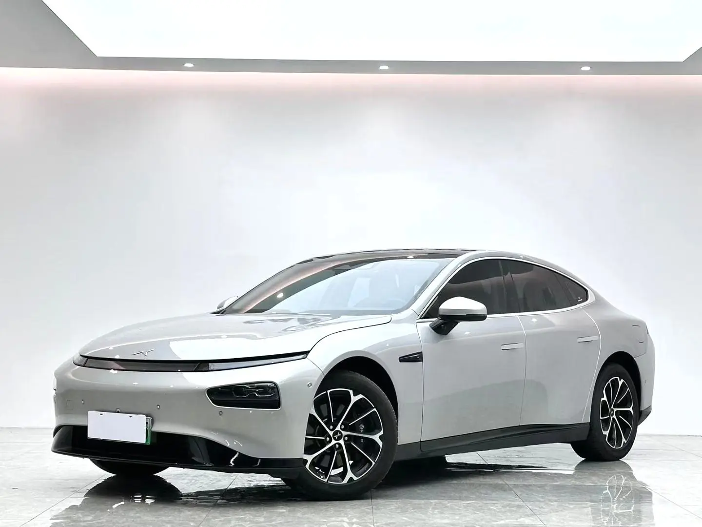 Xpeng P7