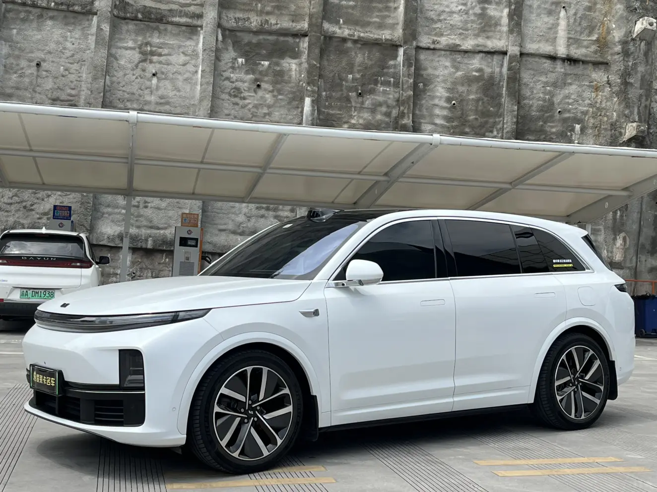Lixiang L7