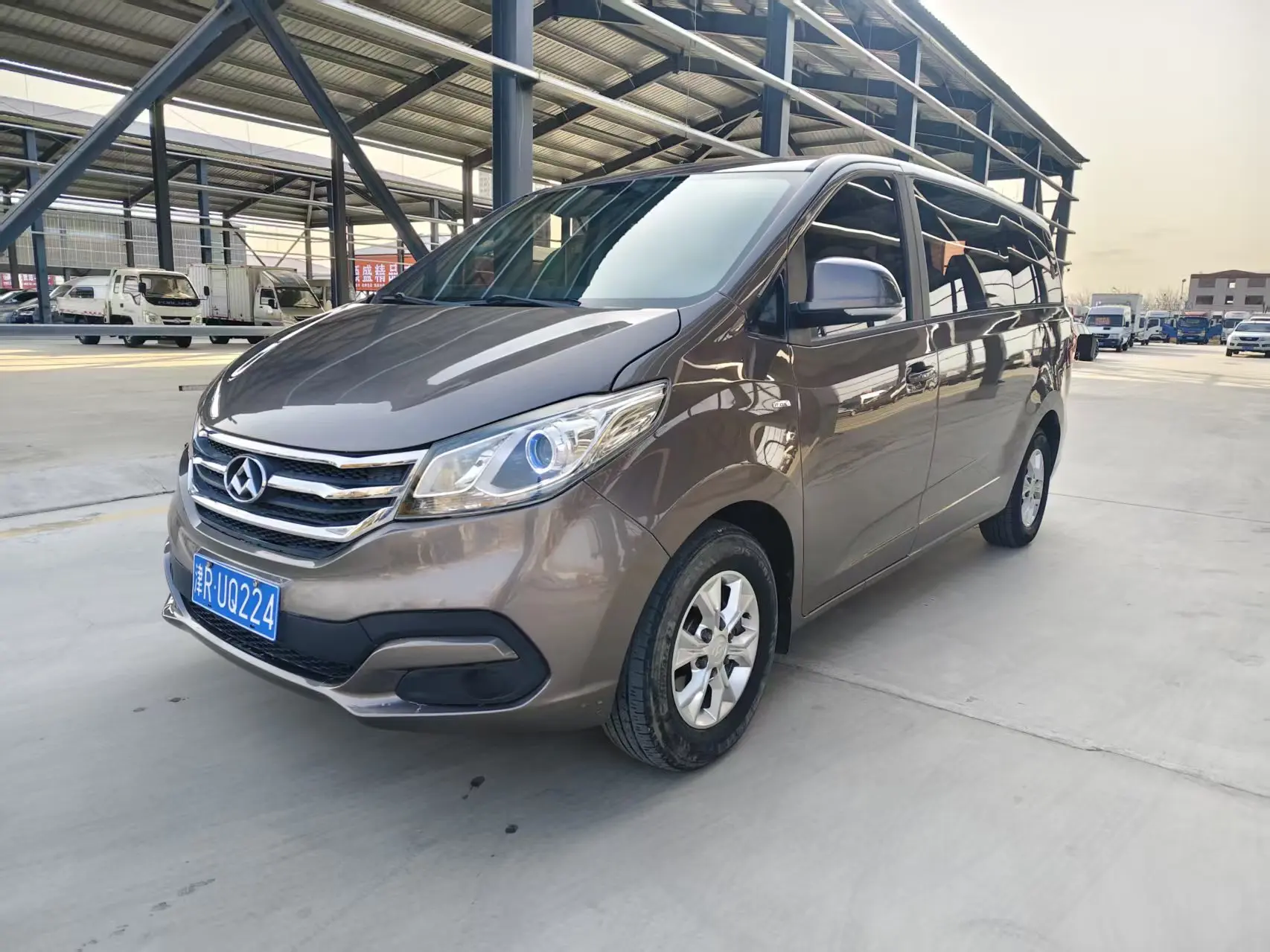 Datong Maxus G10