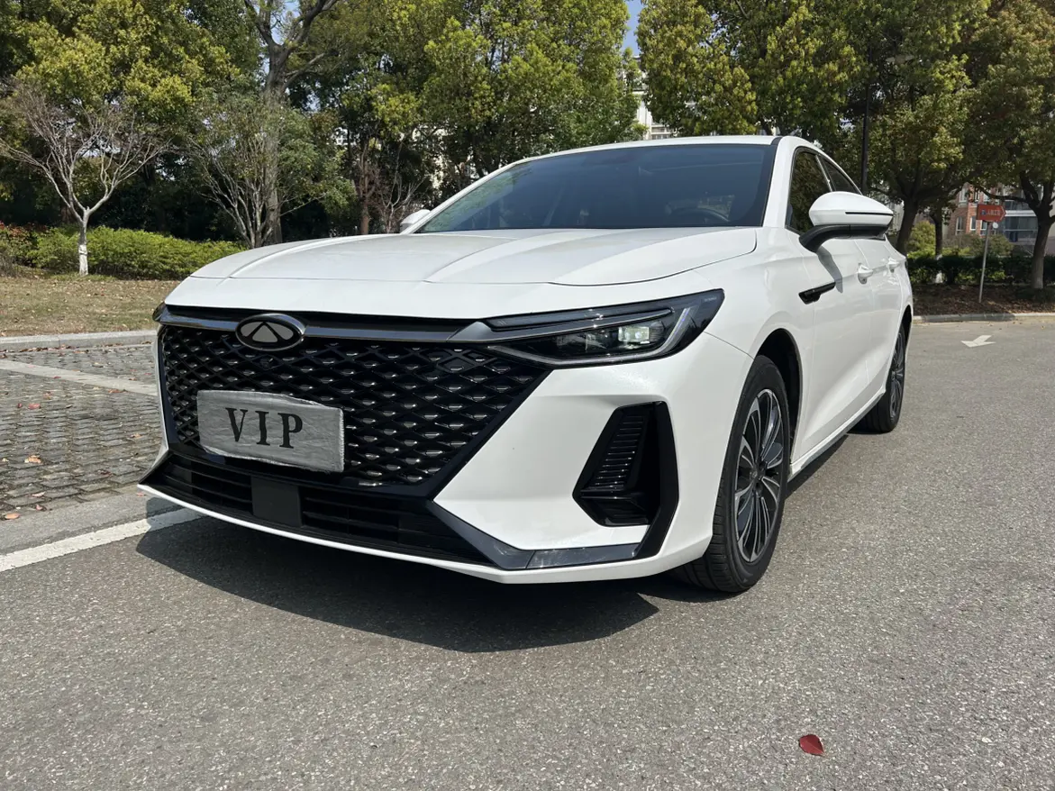 Chery Fengyun A8