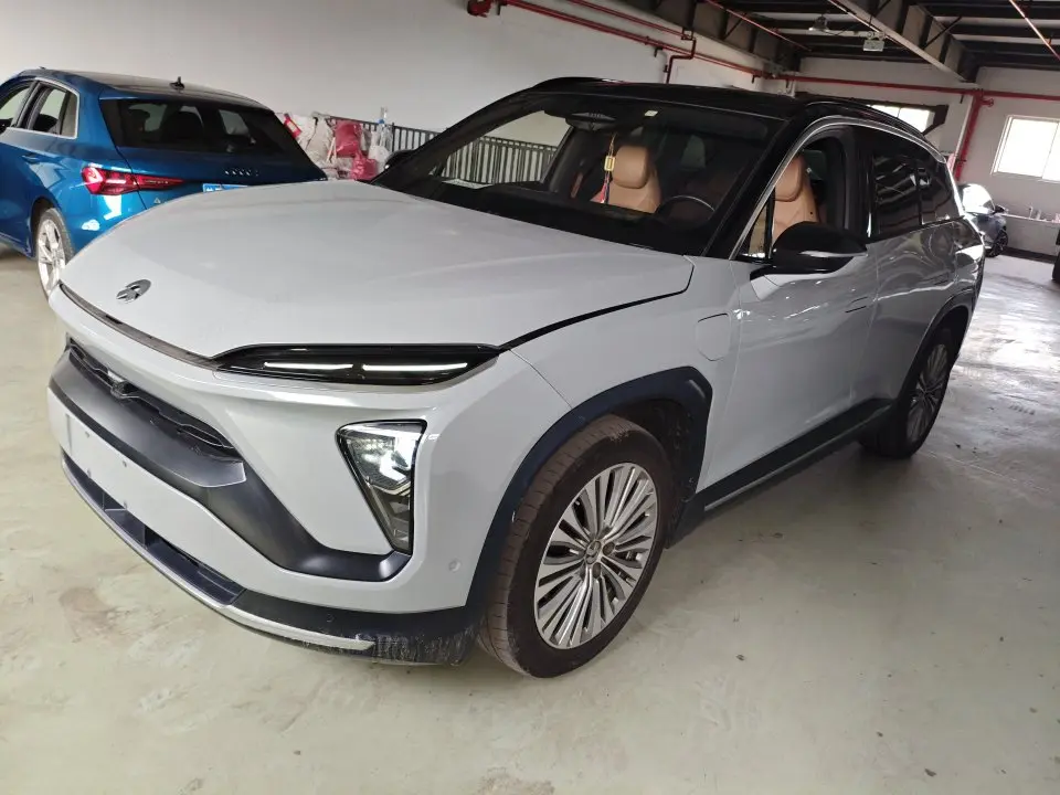NIO ES6