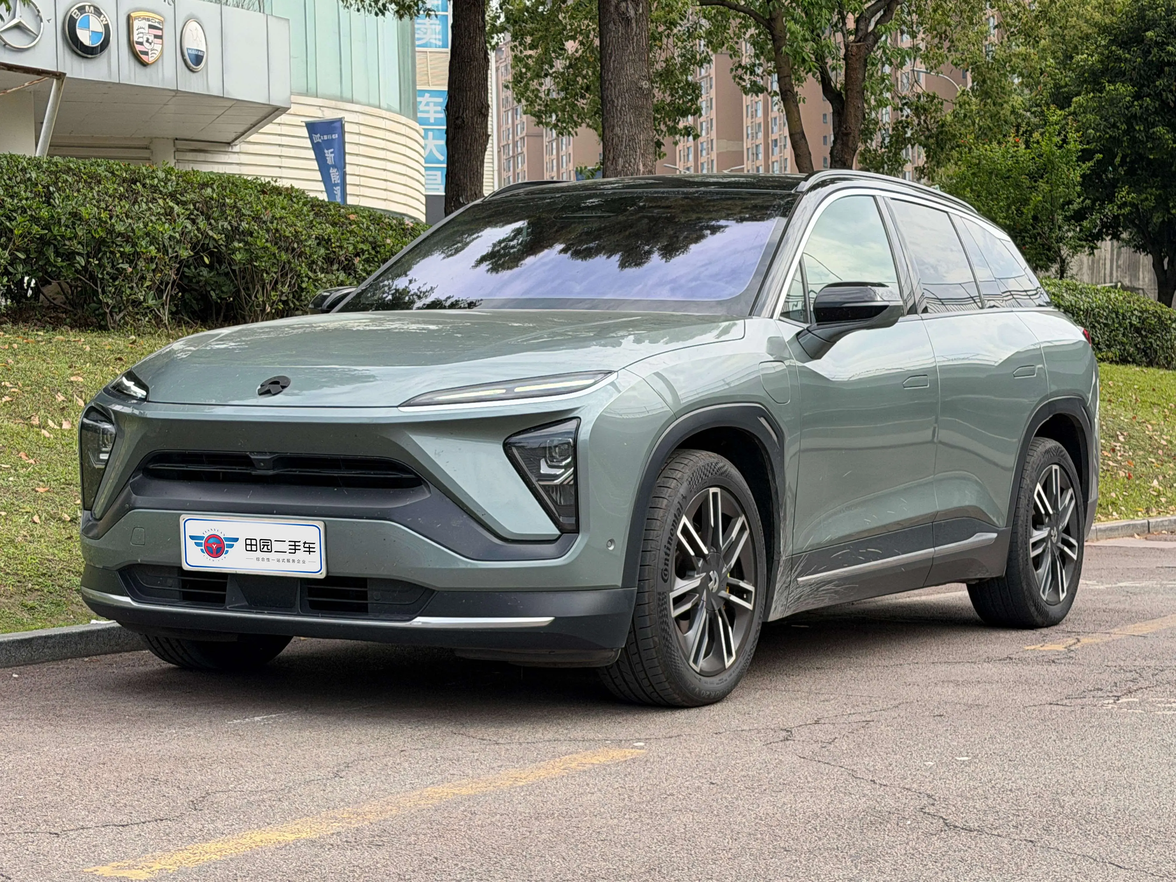 NIO ES6