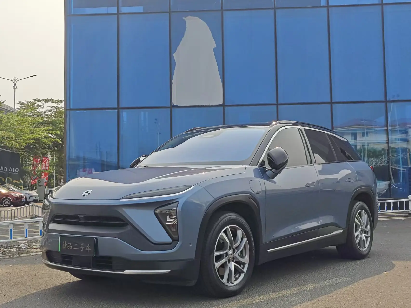 NIO ES6