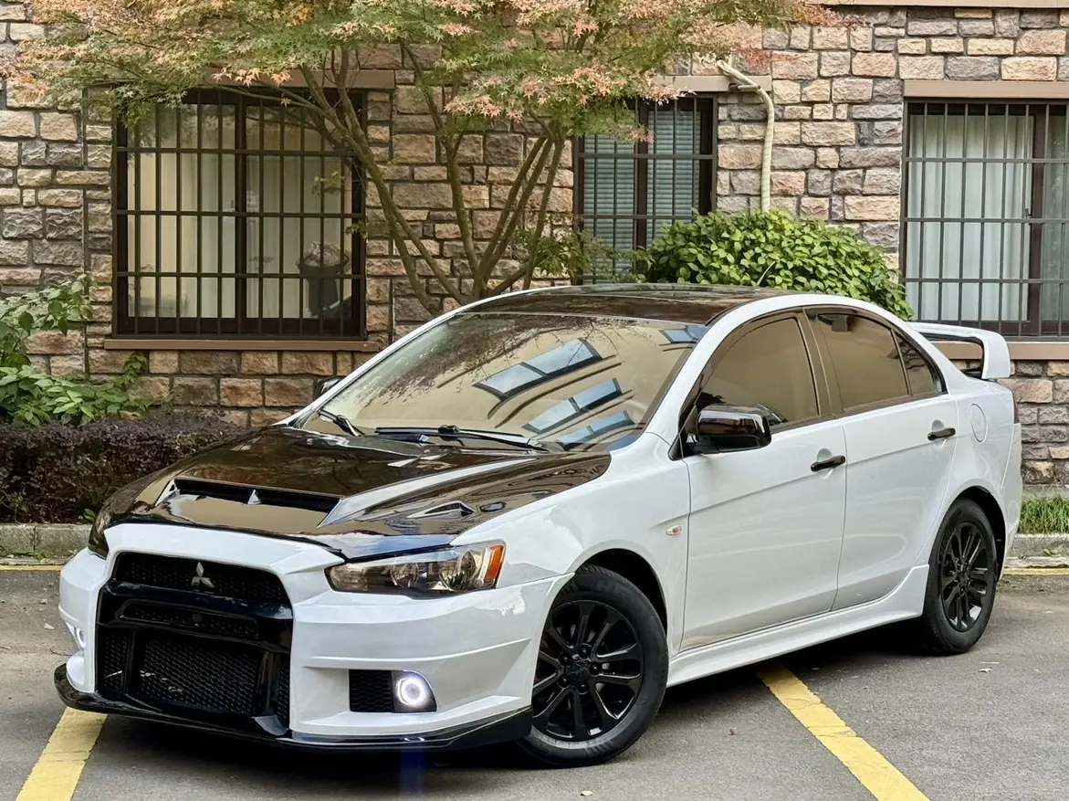 Mitsubishi Winged God