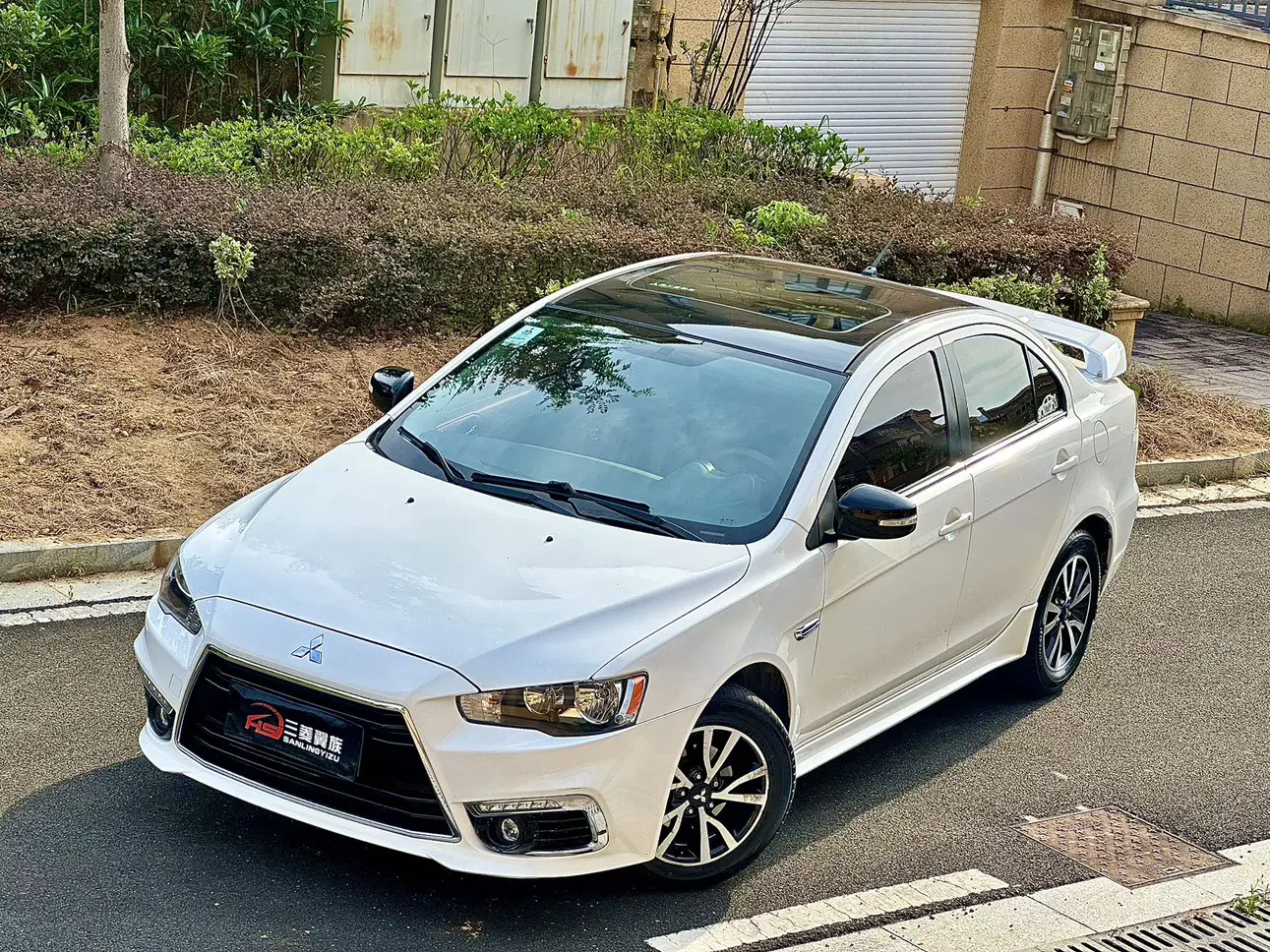 Mitsubishi Winged God