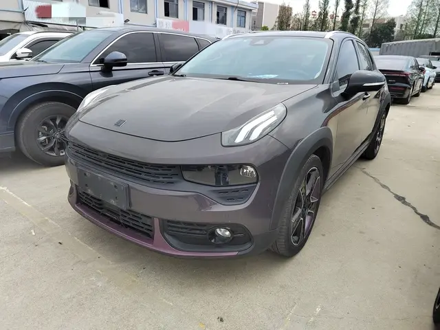 Lynk & Co 02 Hatchback
