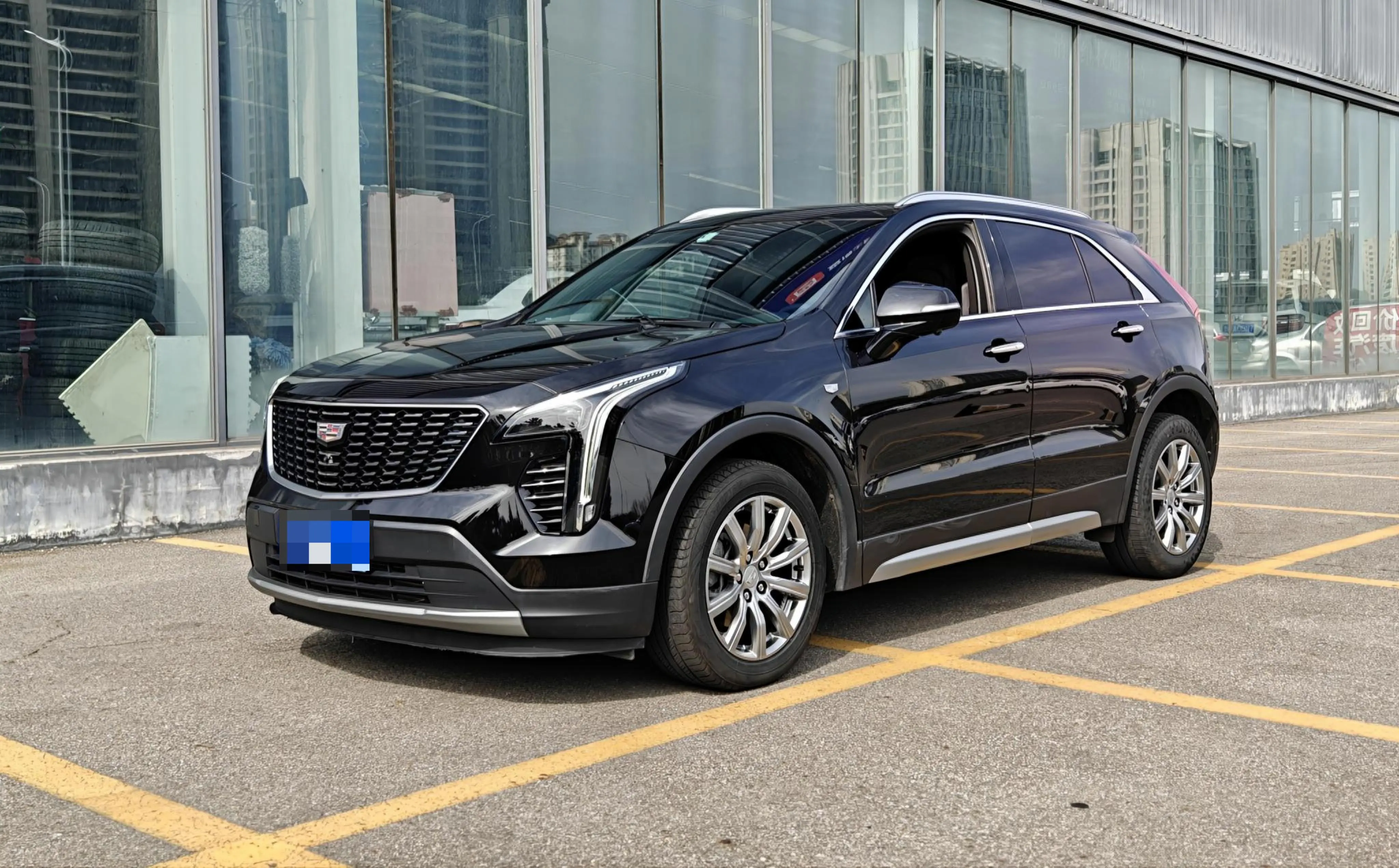 Cadillac XT4