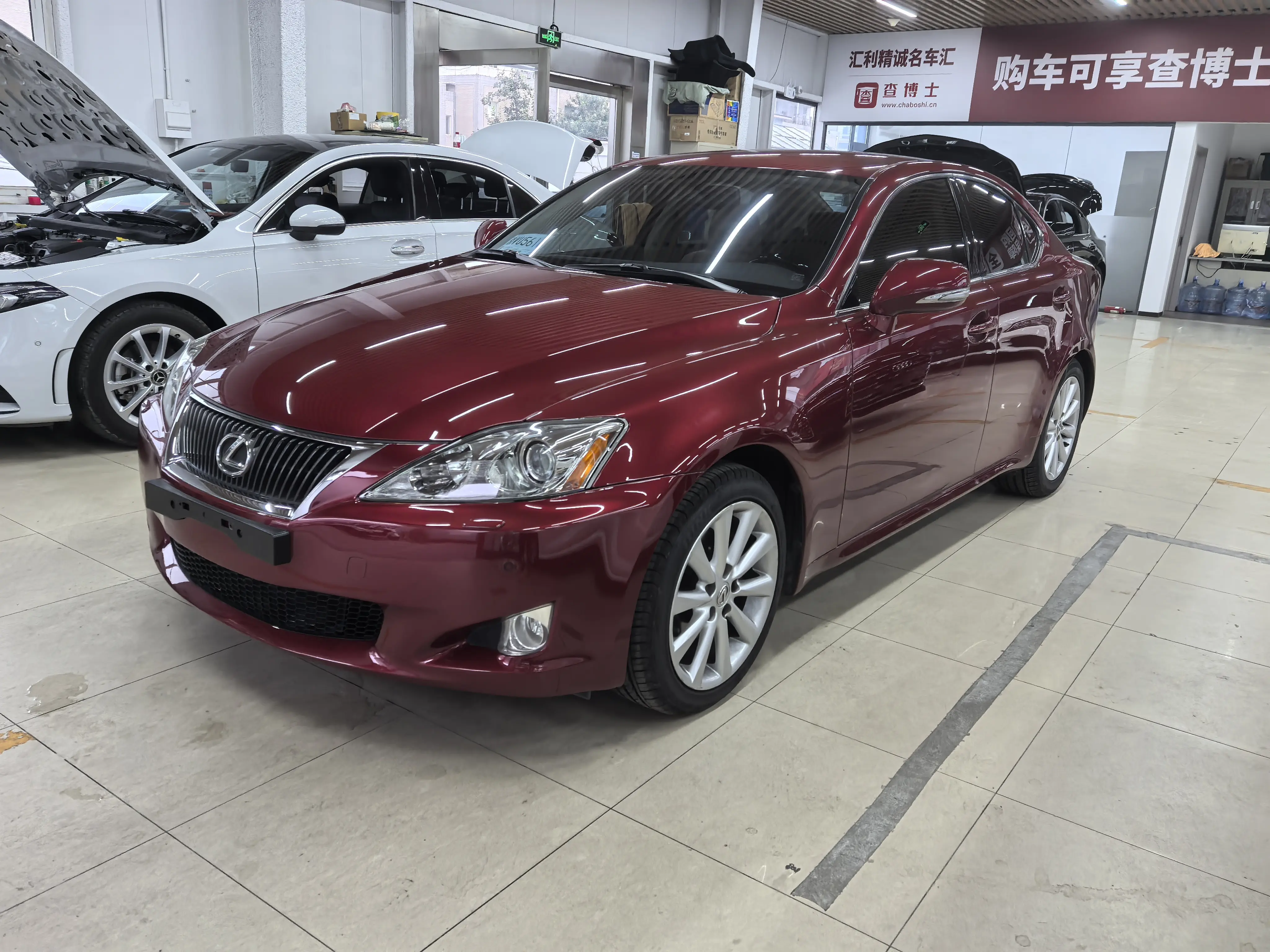 Lexus IS