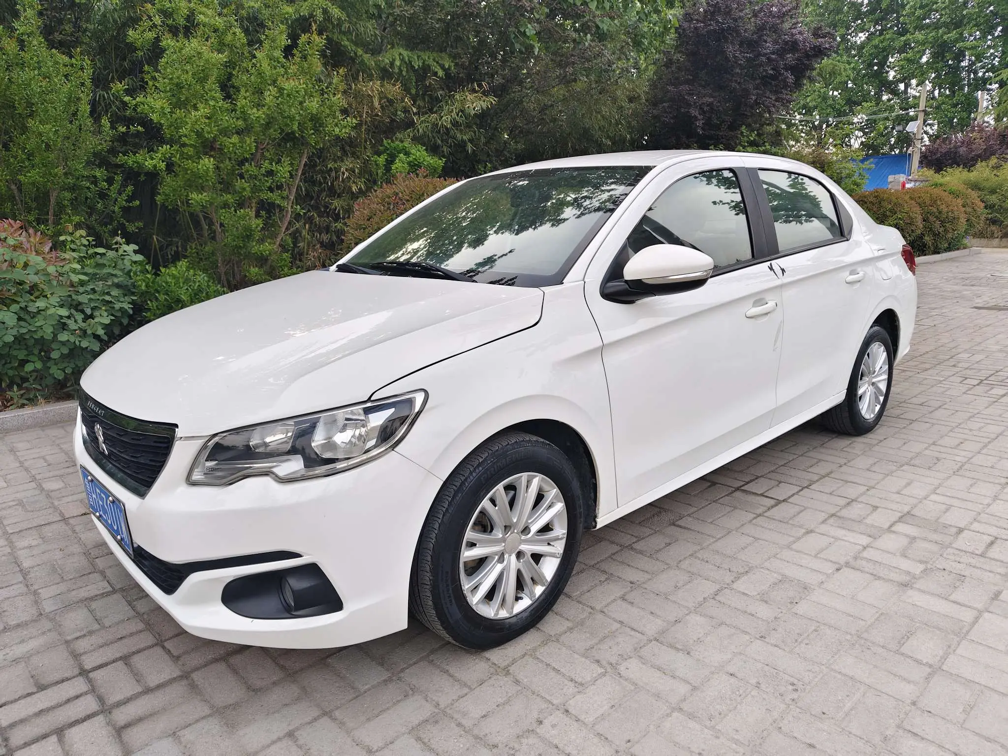 Peugeot 301