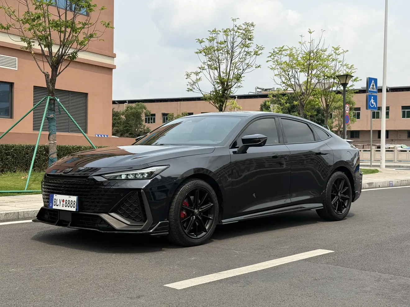 Changan UNI-V
