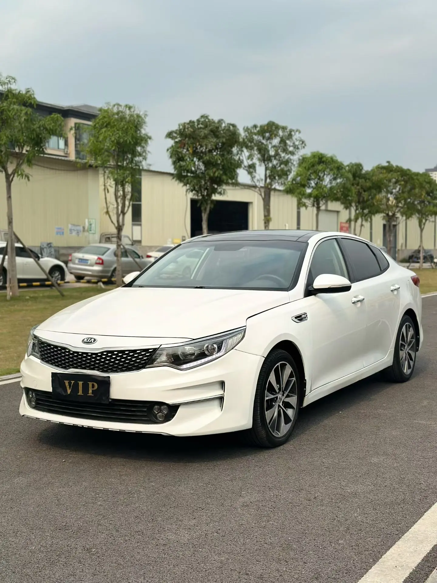 Kia K5