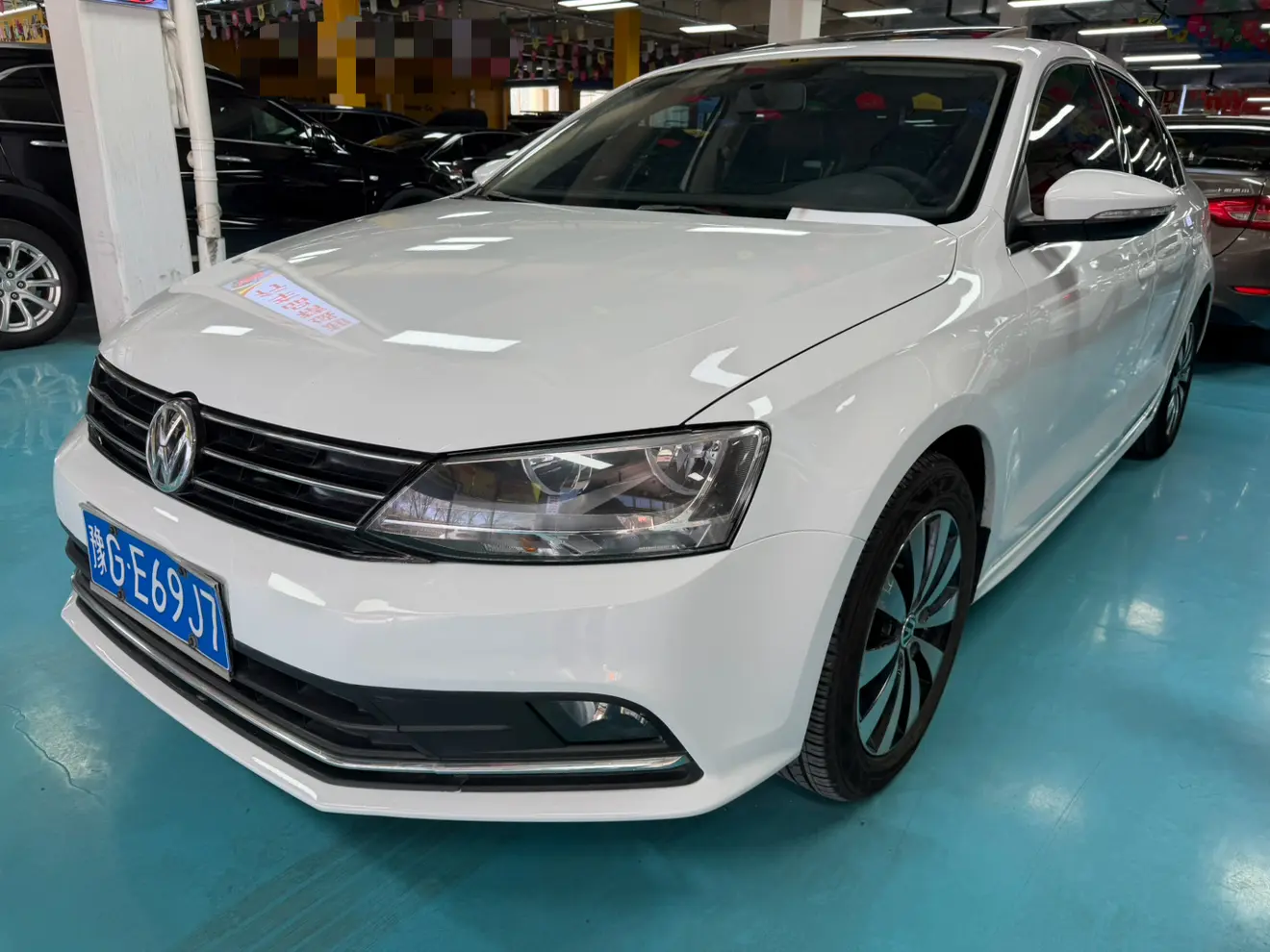 Volkswagen Sagitar