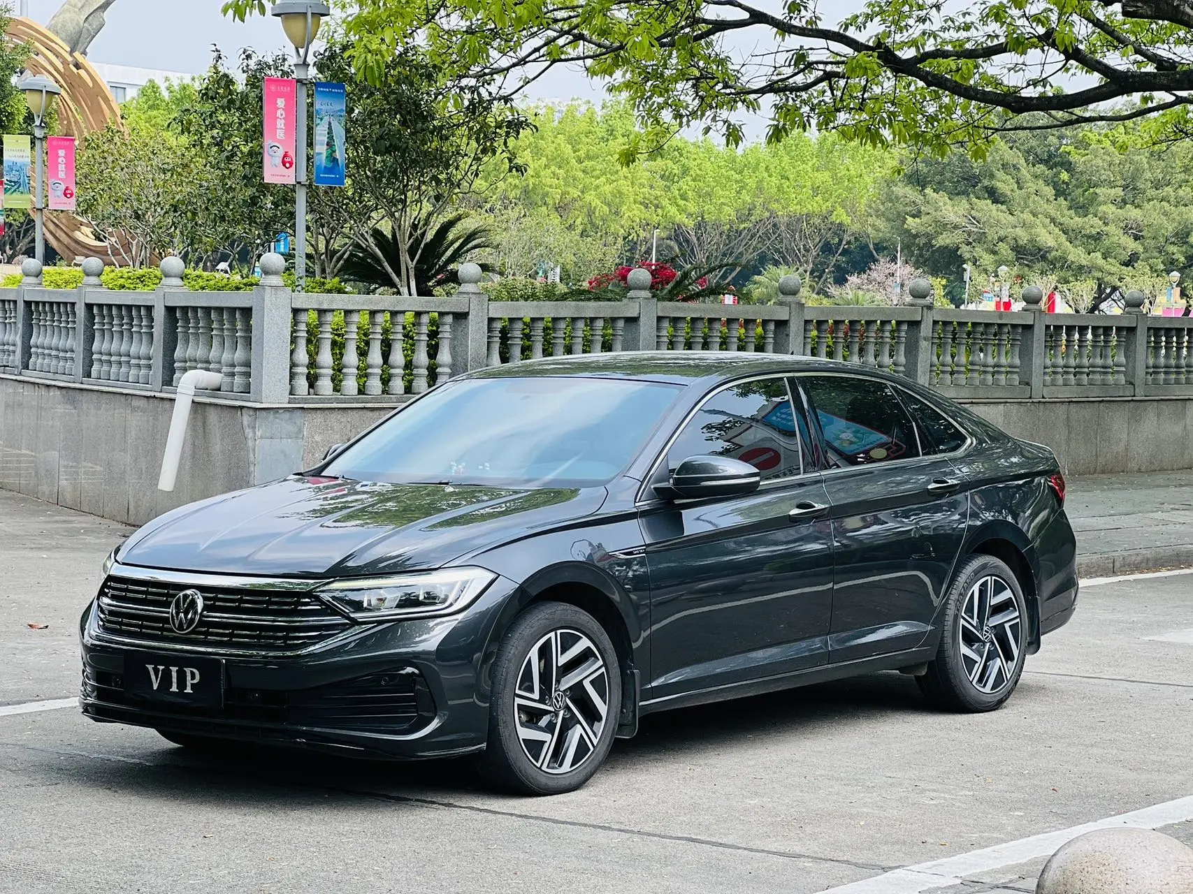 Volkswagen Sagitar