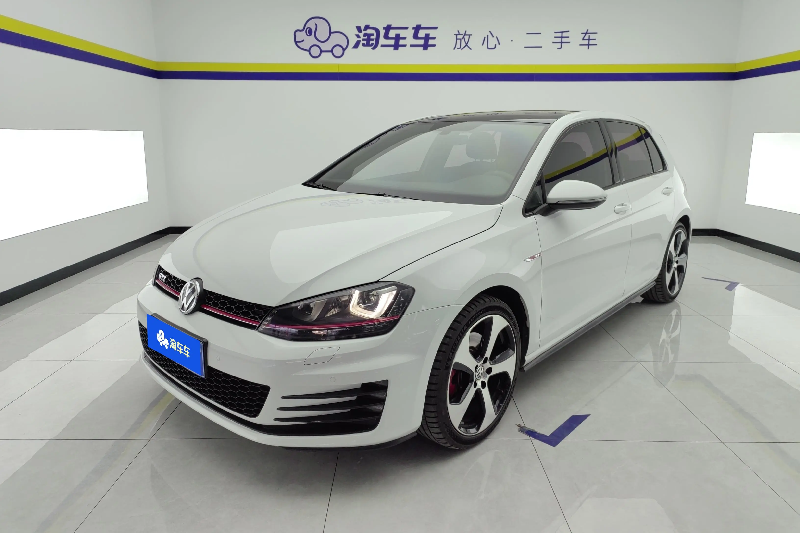 Volkswagen Golf GTI