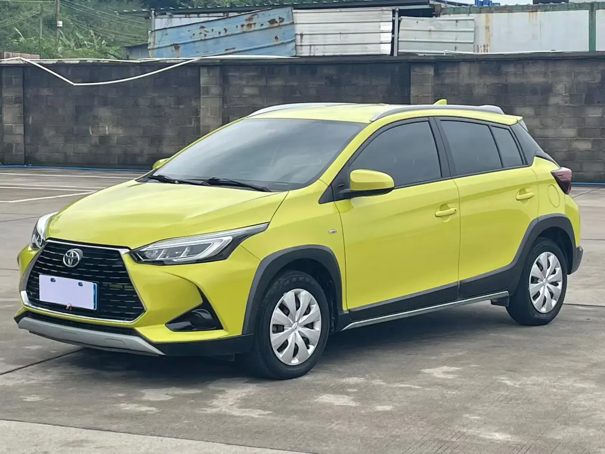 Toyota Yaris L