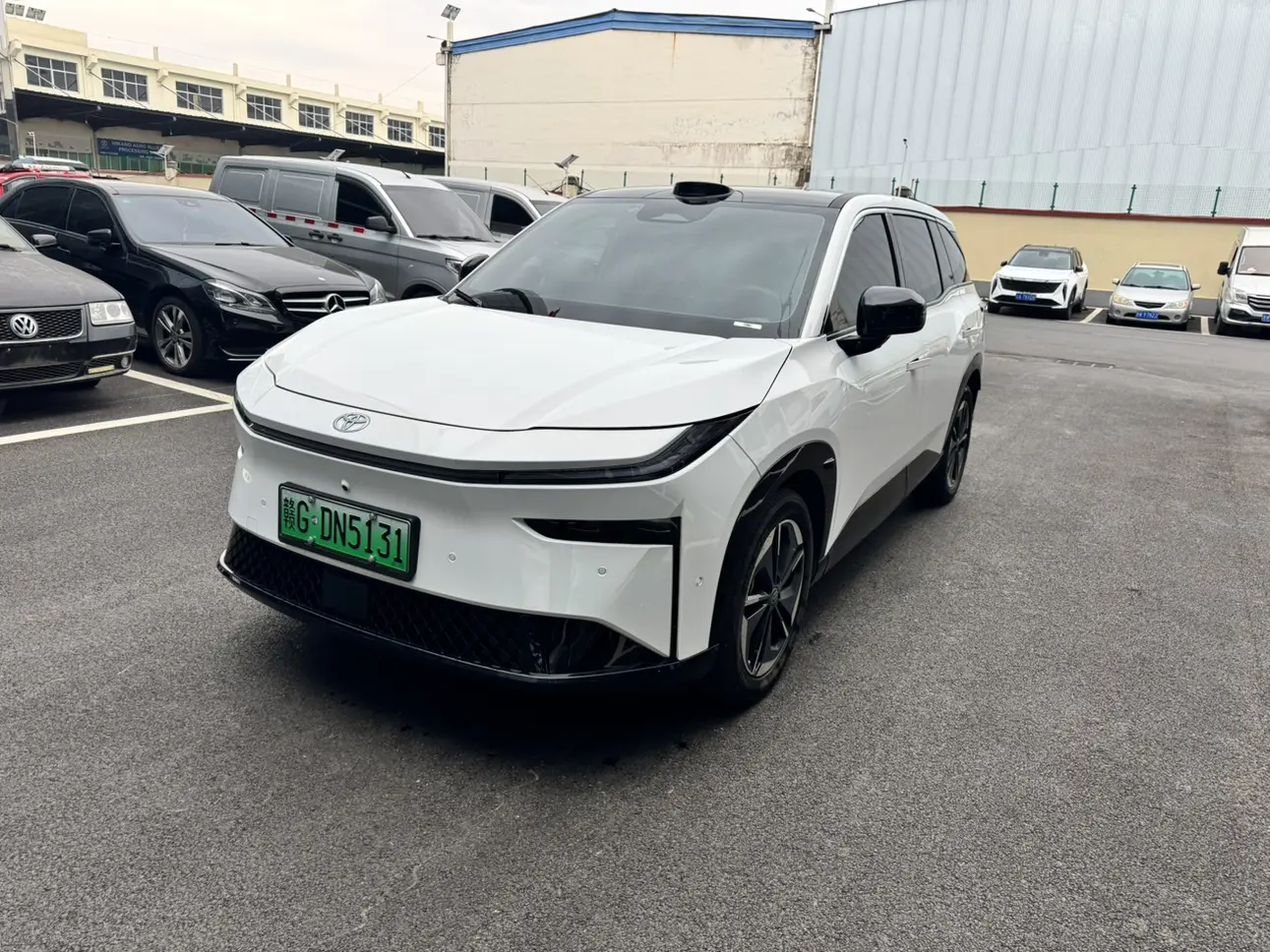 Toyota Bozhi 3X