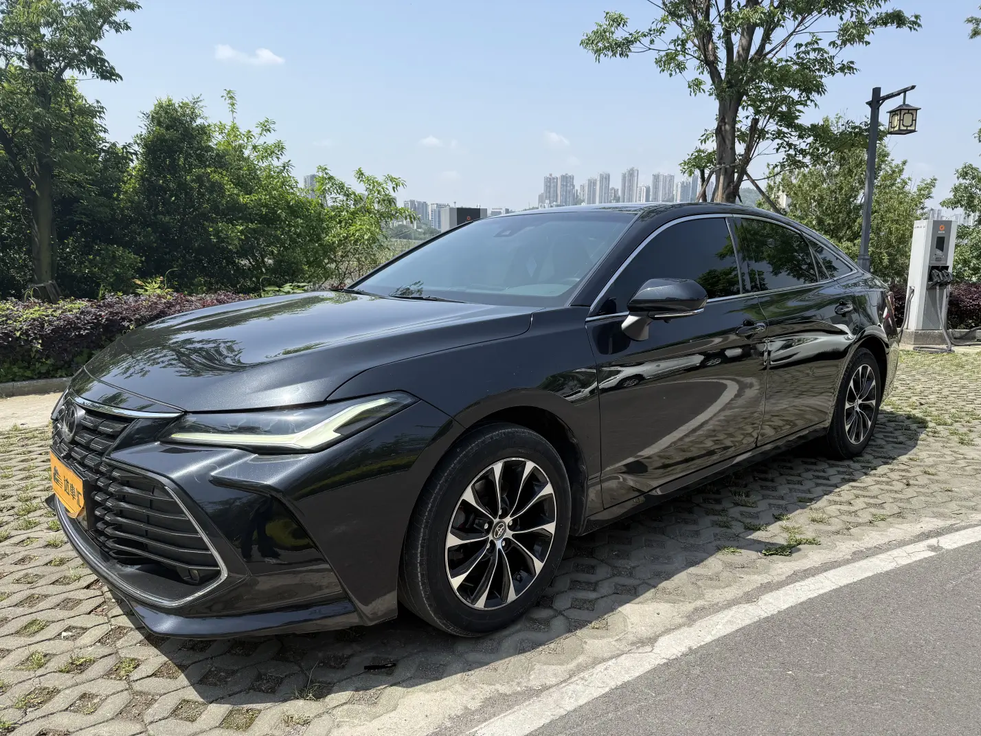Toyota Avalon