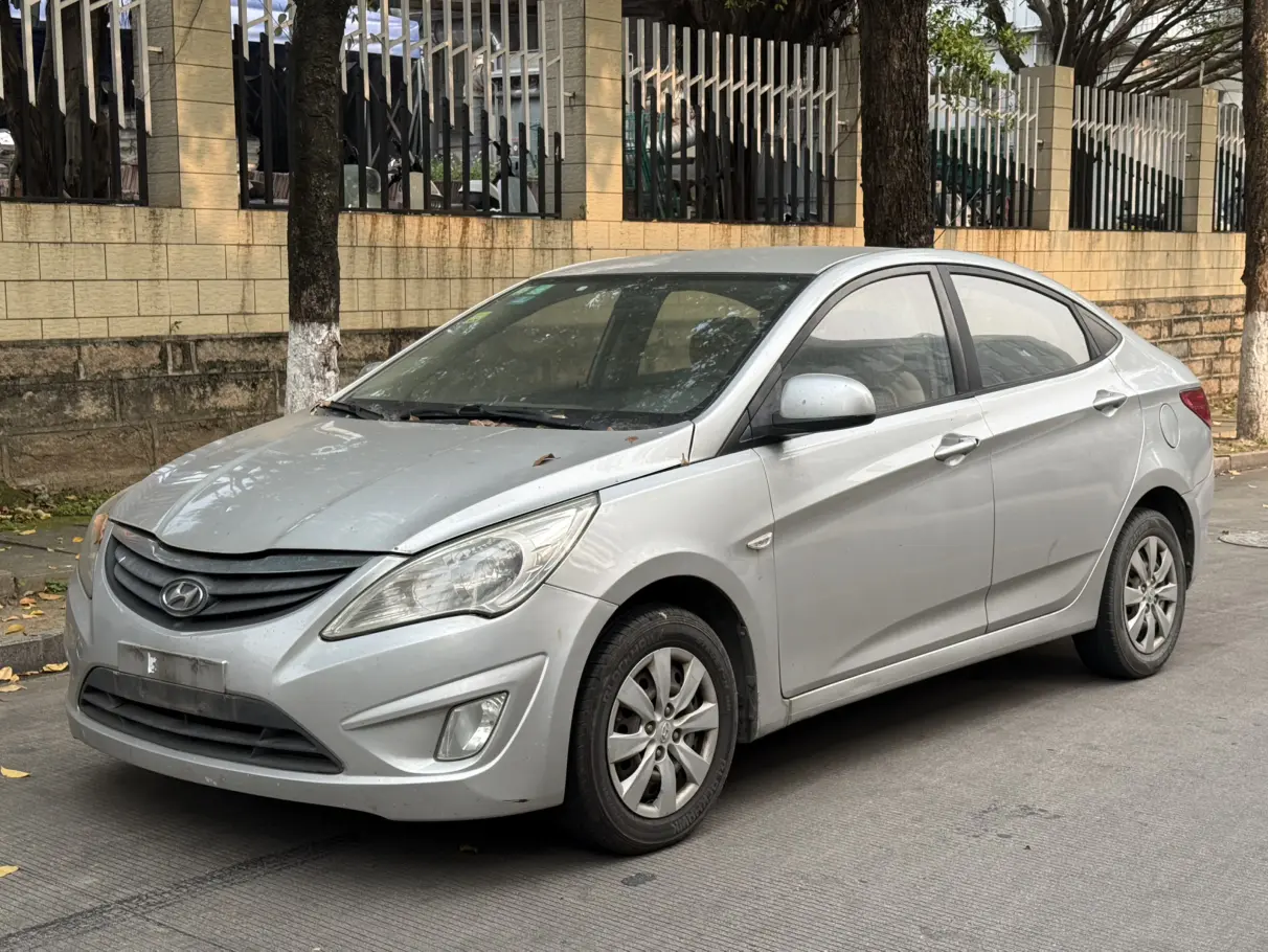 Hyundai Verna