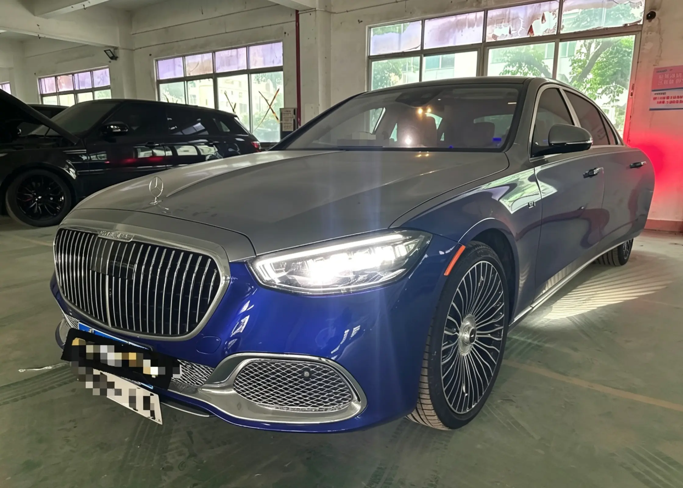 Mercedes-Benz Maybach S-Class