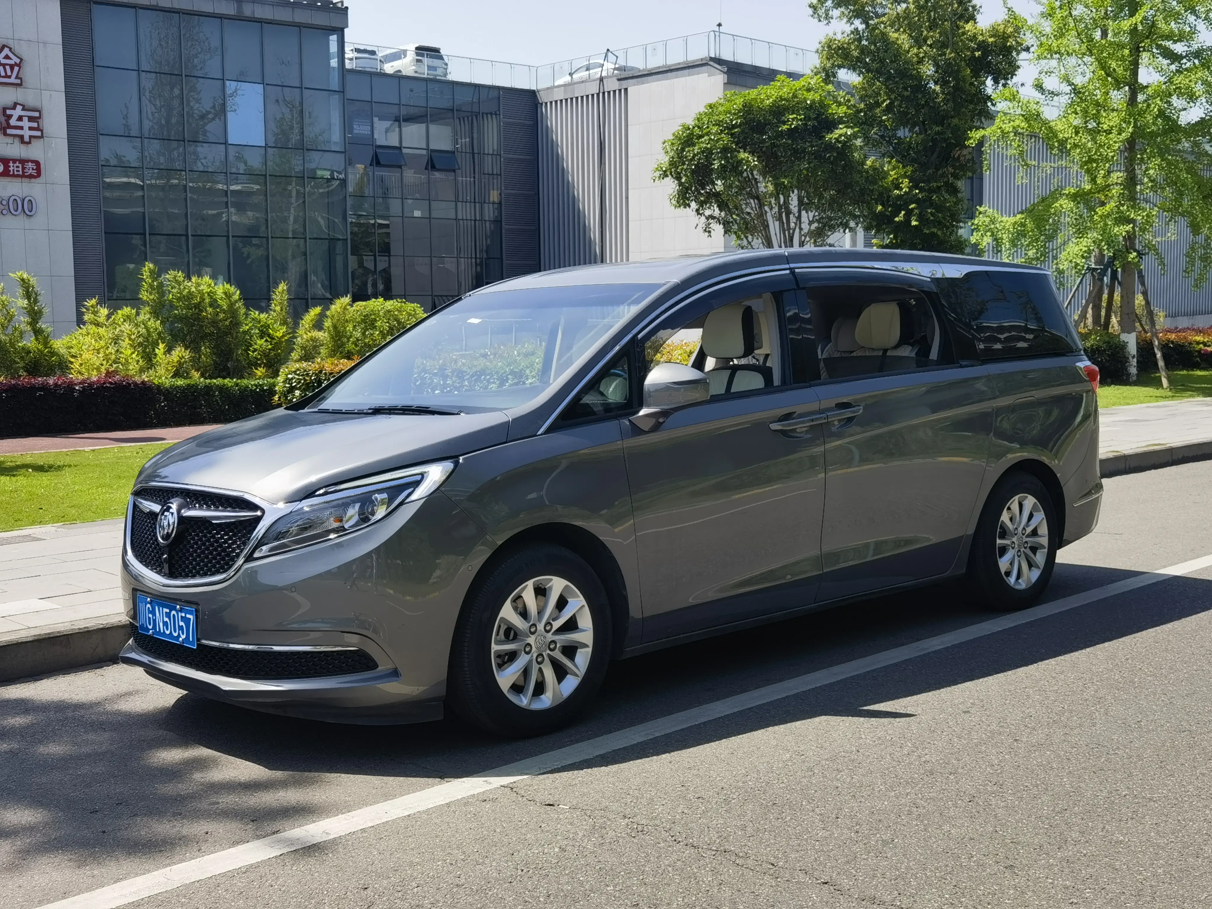 Buick GL8