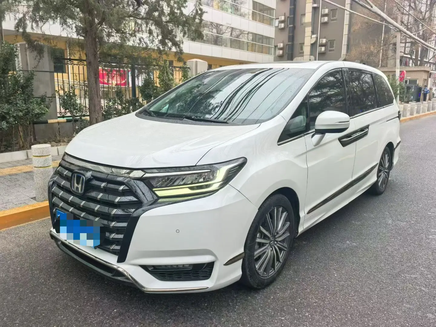 Honda Elysion