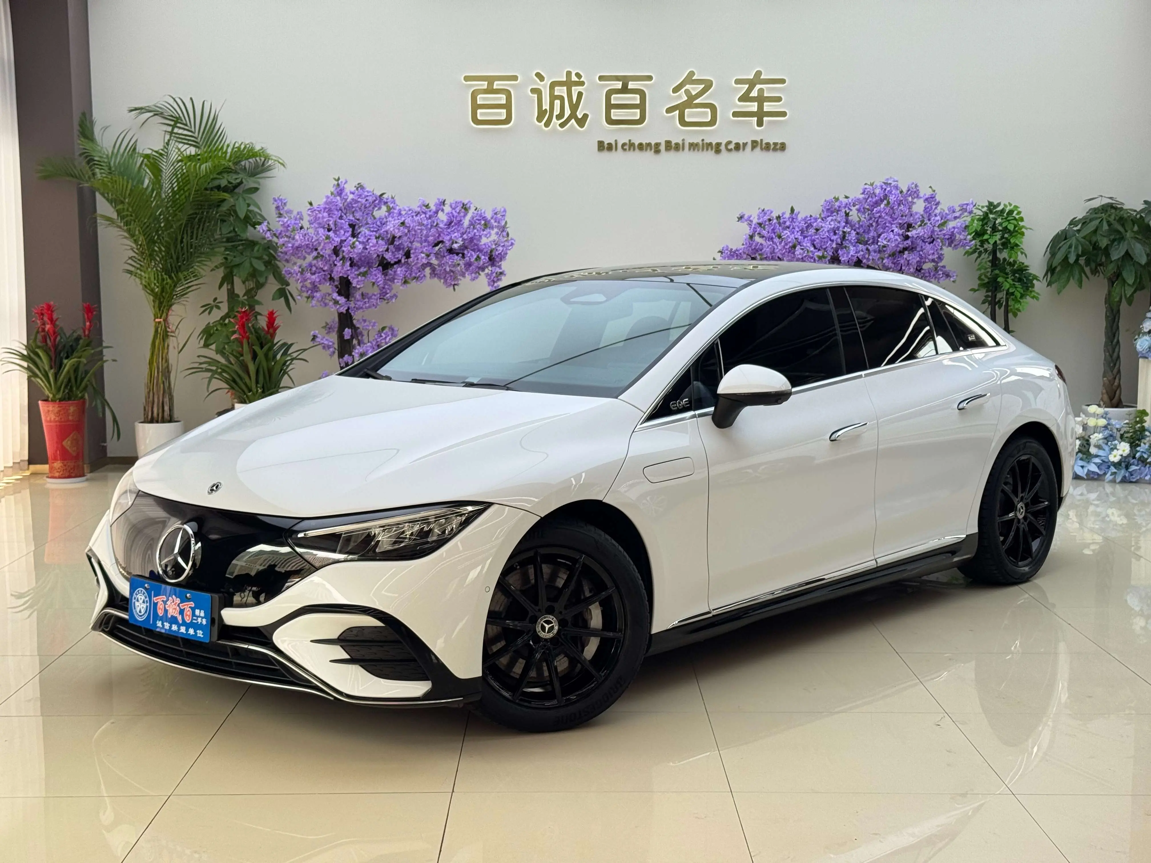 Mercedes-Benz EQE