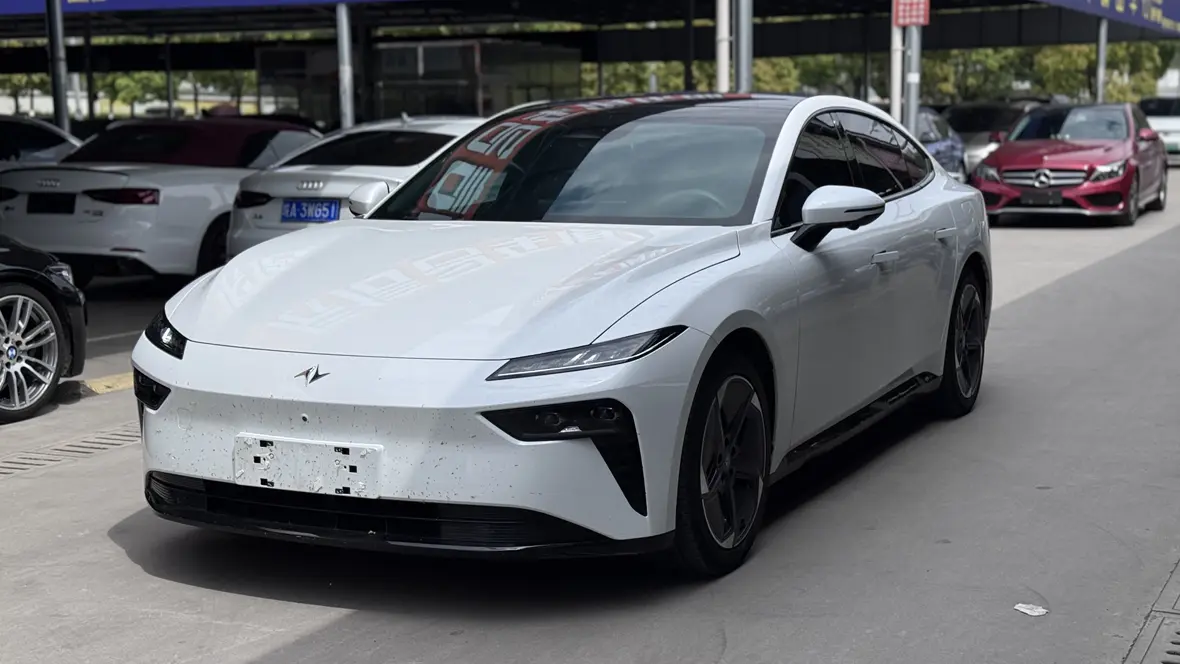 Dongfeng Eπ007