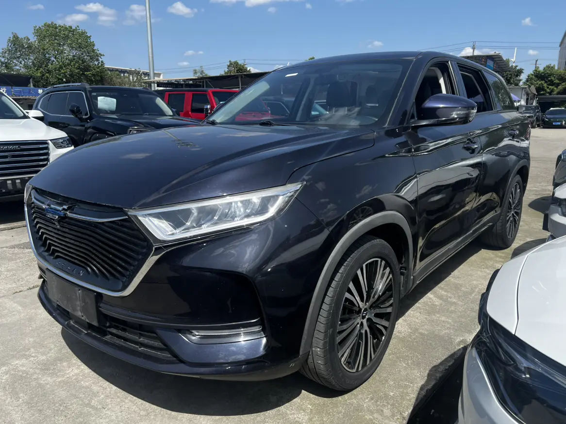 Oshan Changan Auchan X7