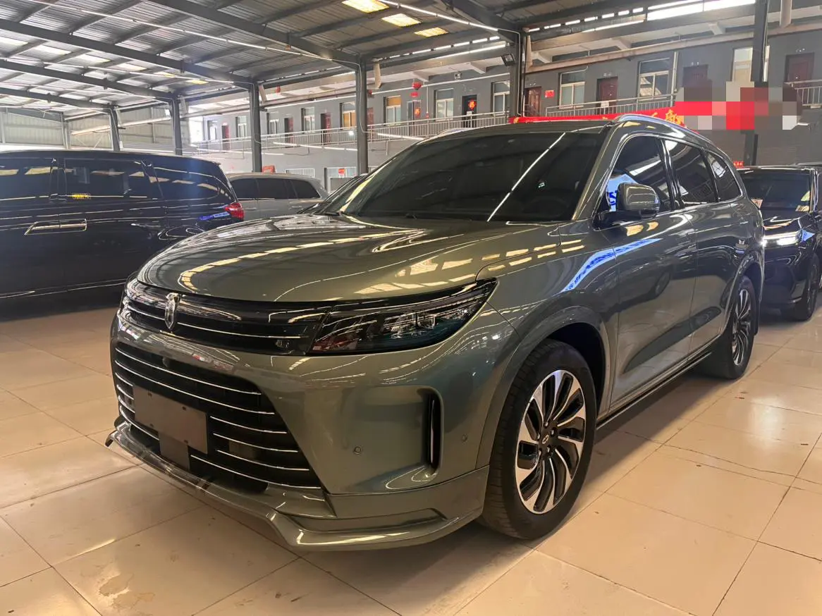 AITO M7