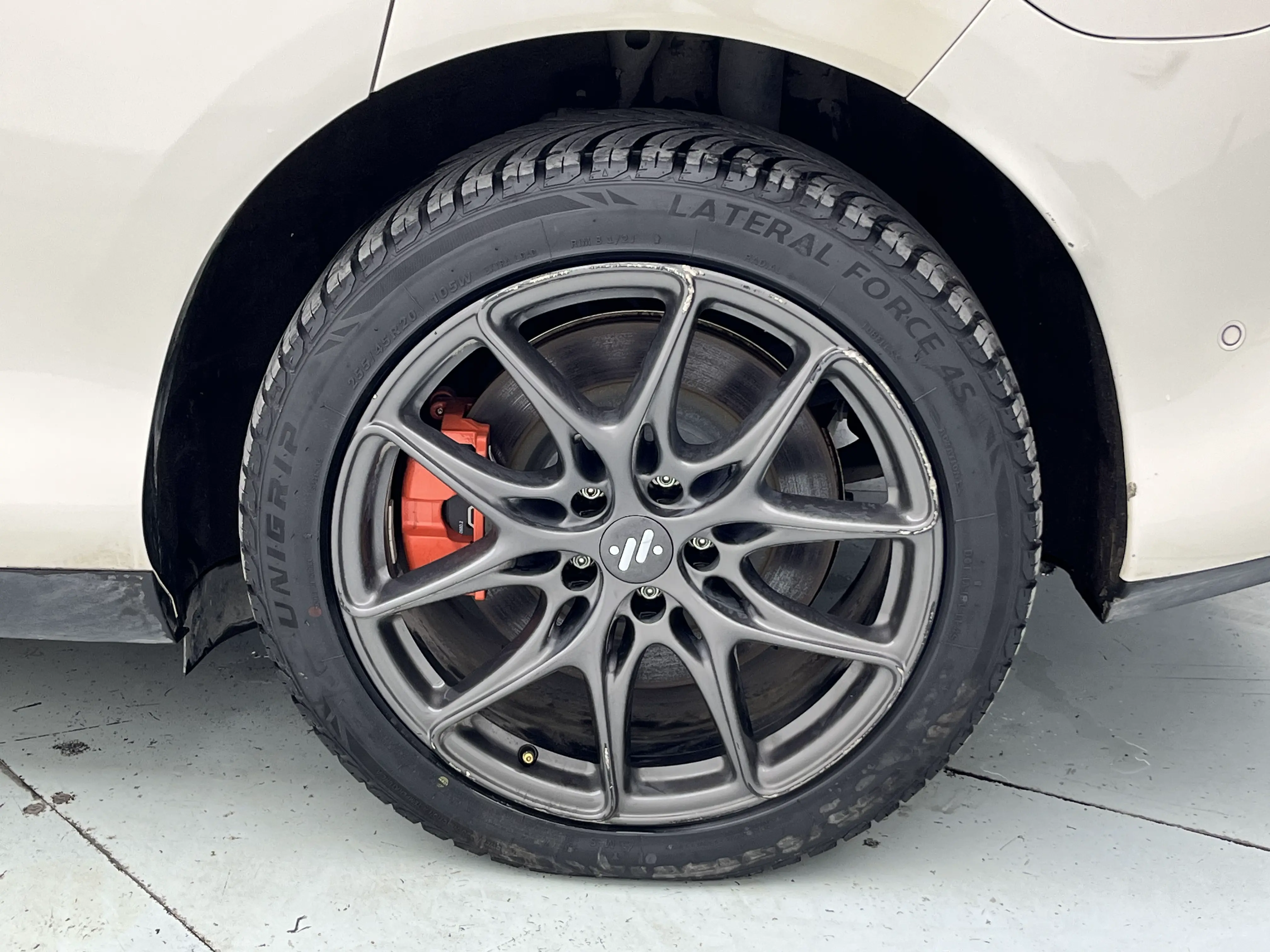 Zhiji LS6