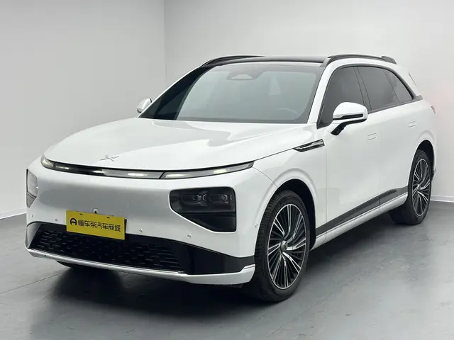 Xpeng G9