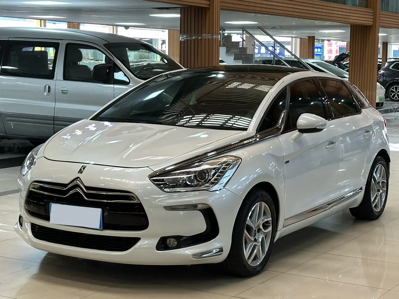 DS 5