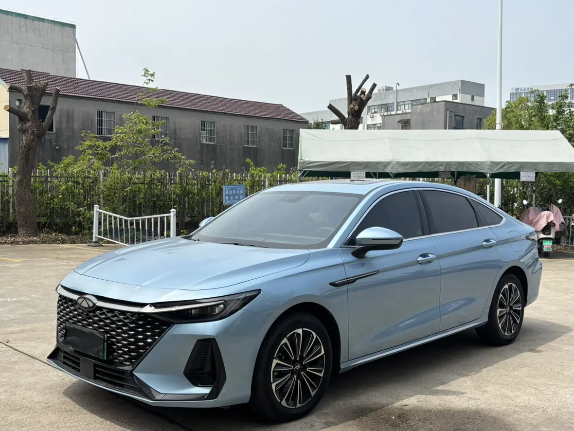 Chery Fengyun A8
